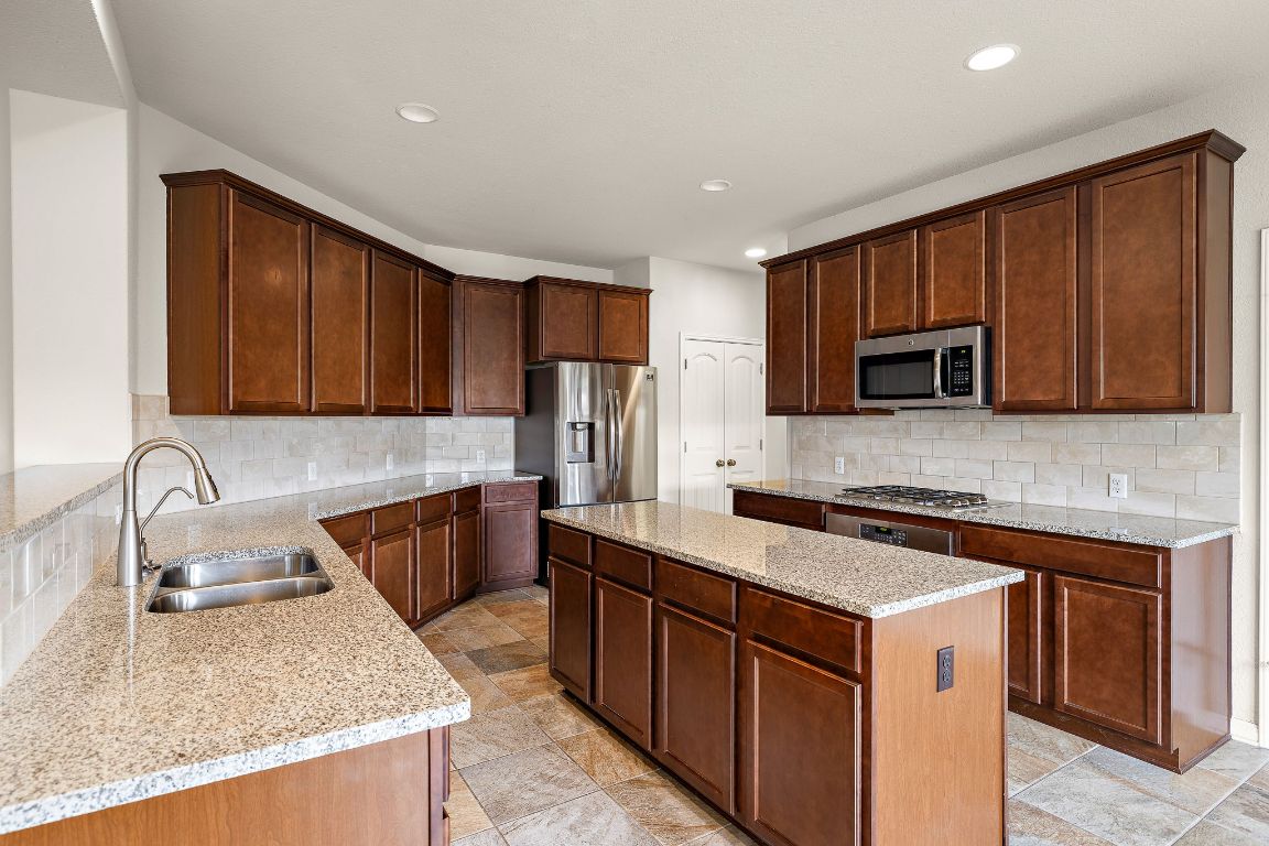 1512 Daylily Loop , Georgetown, TX, 78626 | 5547454 | Realty Texas LLC