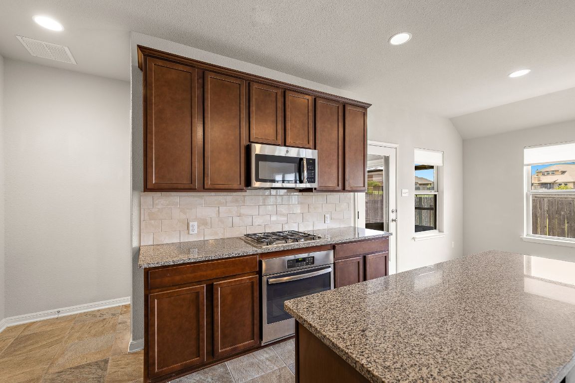 1512 Daylily Loop , Georgetown, TX, 78626 | 5547454 | Realty Texas LLC