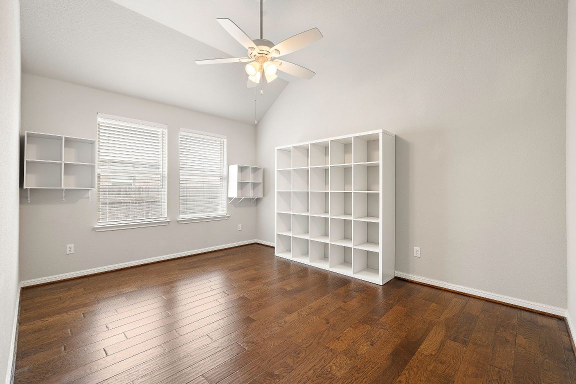1512 Daylily Loop , Georgetown, TX, 78626 | 5547454 | Realty Texas LLC