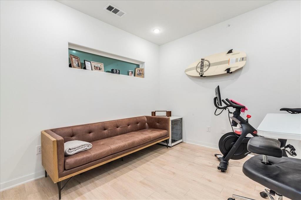 100 W Mockingbird Lane 207 , Austin, TX, 78745 | 5266807 | Realty Texas LLC