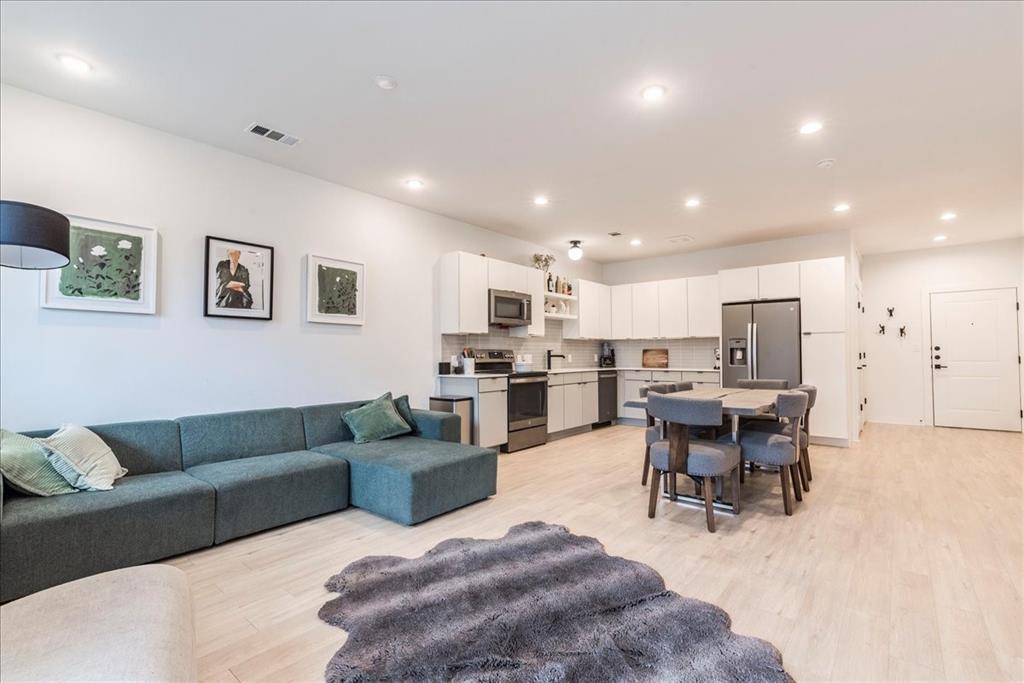 100 W Mockingbird Lane 207 , Austin, TX, 78745 | 5266807 | Realty Texas LLC