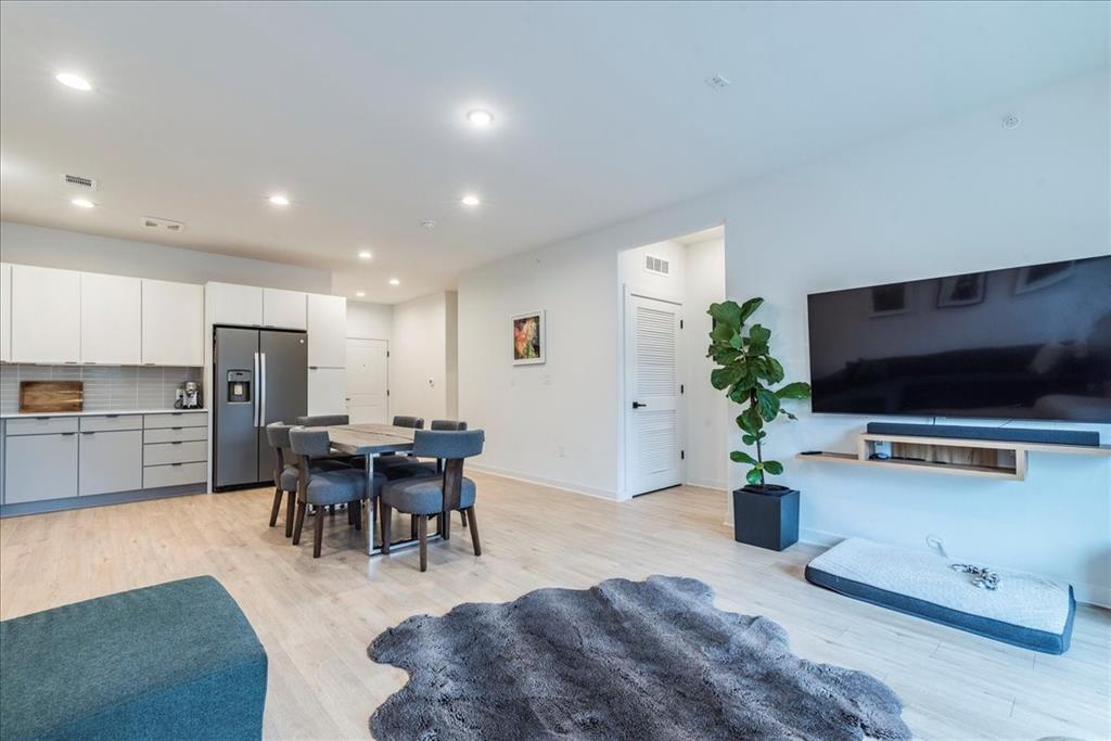100 W Mockingbird Lane 207 , Austin, TX, 78745 | 5266807 | Realty Texas LLC