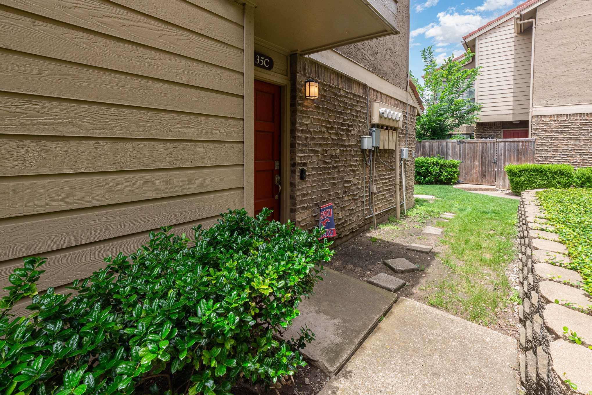 5200 Martel Avenue 35C , Dallas, TX, 75206 | 20914375 | Realty Texas LLC