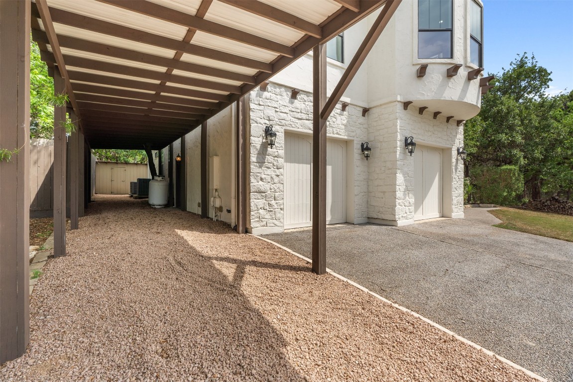 8117 Joy Road , Volente, TX, 78641 | 4060070 | Realty Texas LLC