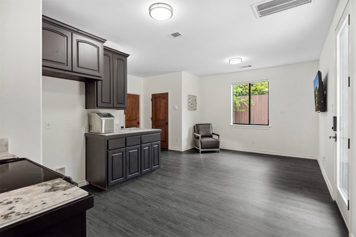 8117 Joy Road , Volente, TX, 78641 | 4060070 | Realty Texas LLC
