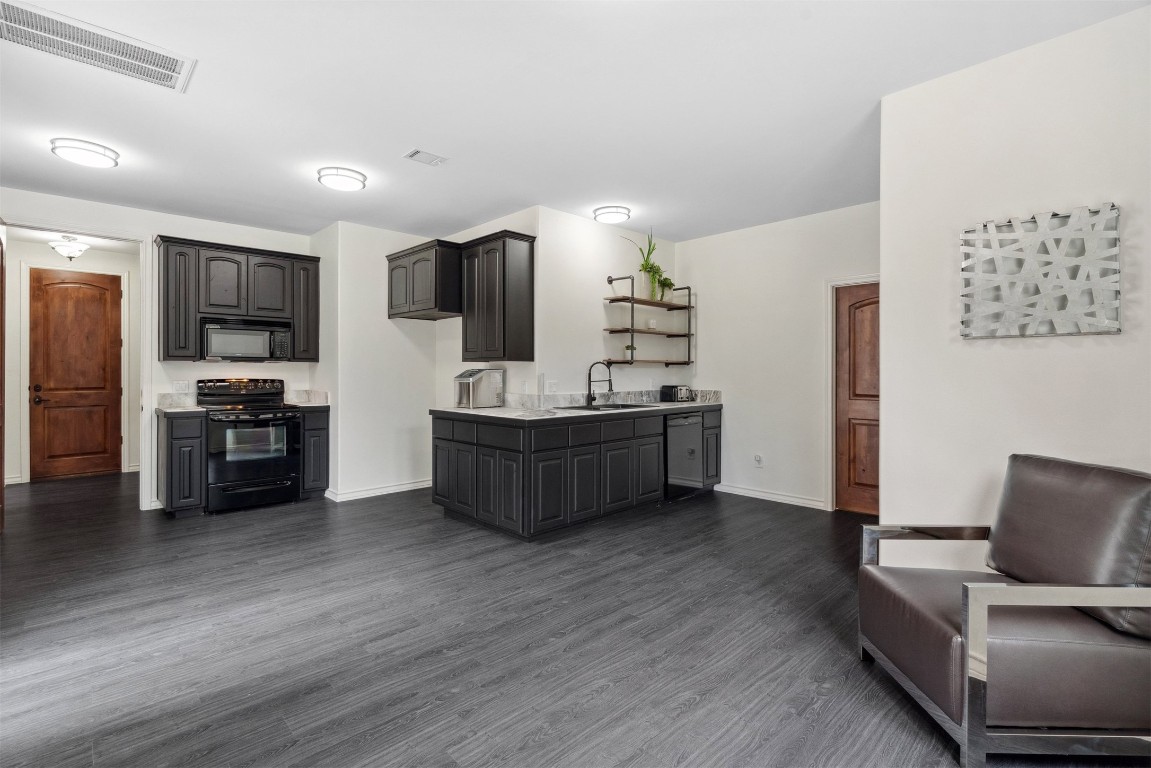 8117 Joy Road , Volente, TX, 78641 | 4060070 | Realty Texas LLC