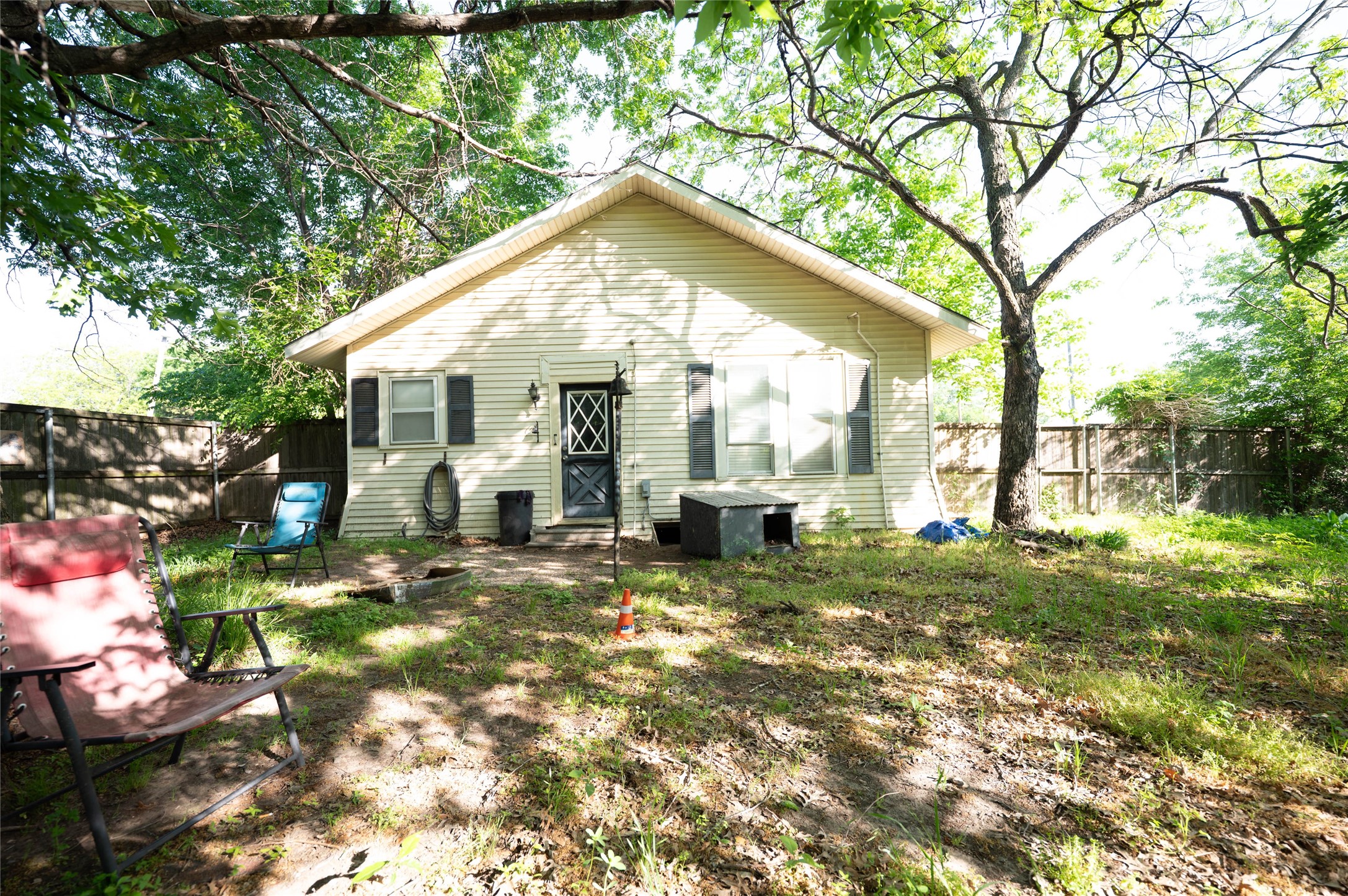801 E Brown Street , Ennis, TX, 75119 | 20913407 | Realty Texas LLC