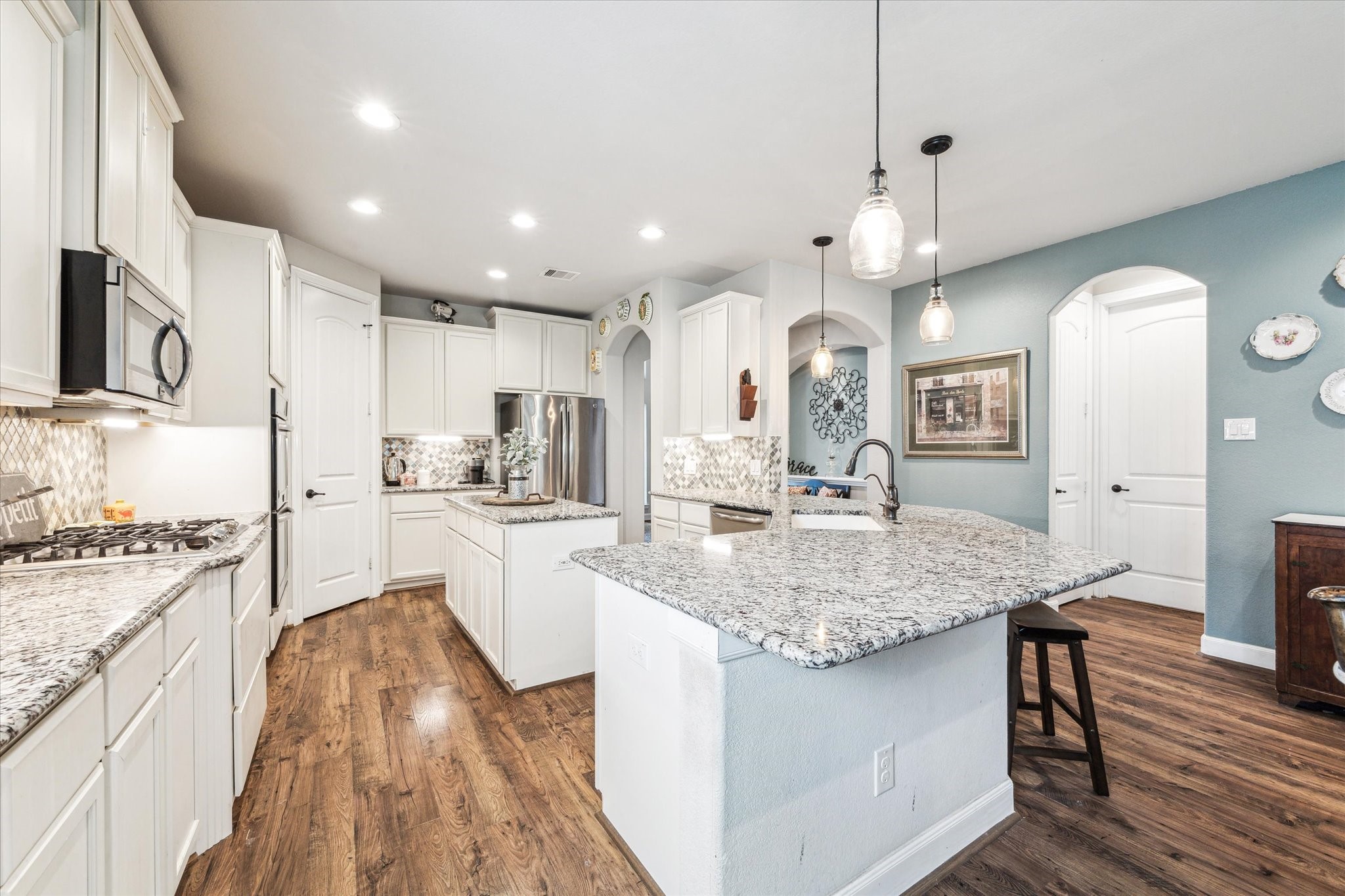 2807 Merlin Lane , Pearland, TX, 77581 | 21742581 | Realty Texas LLC