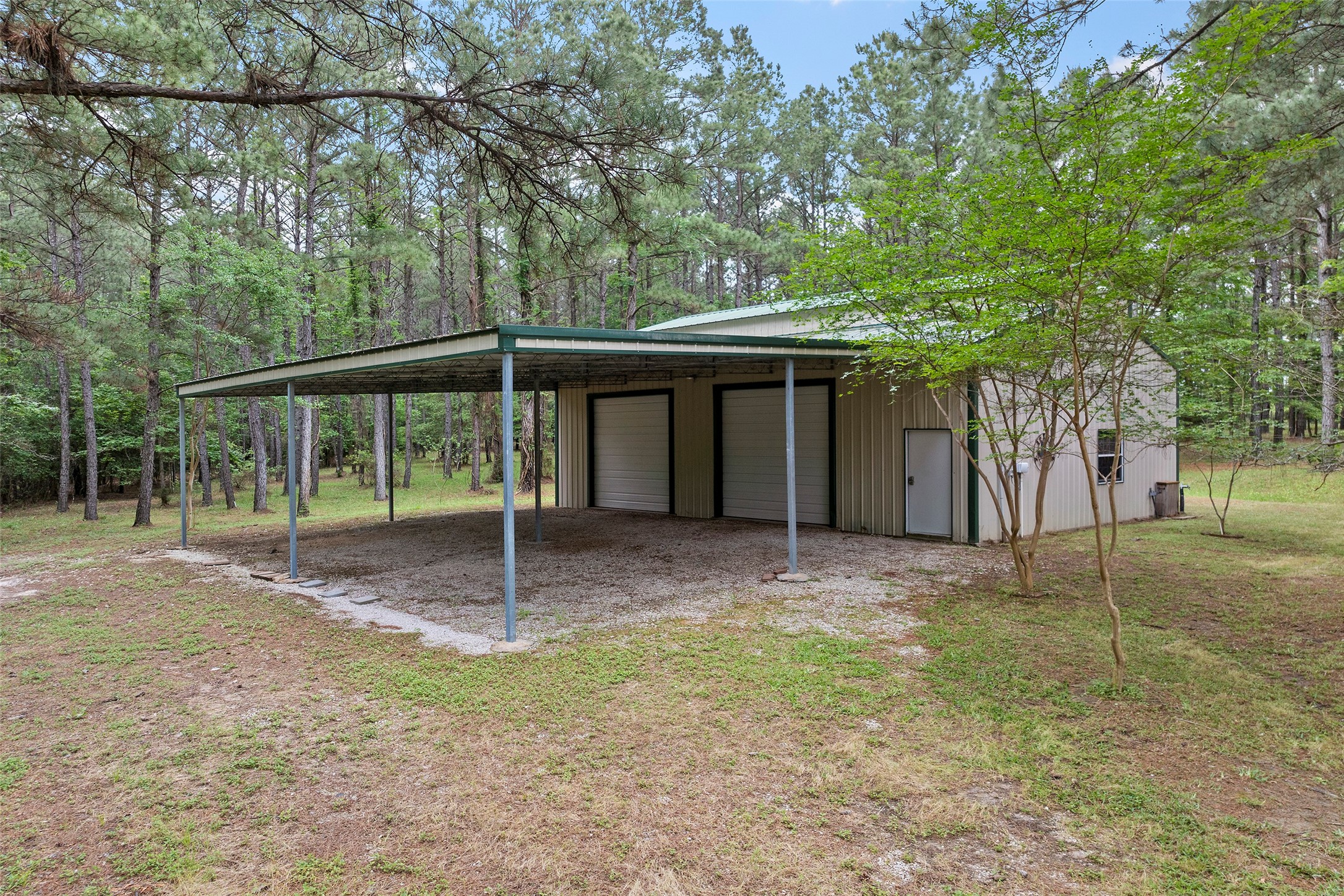 519 Dodge Oakhurst Road , Huntsville, TX, 77320 | 58555864 | Realty Texas LLC