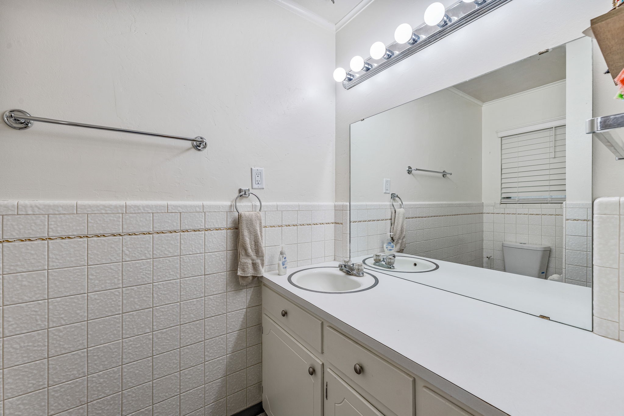 1360 N Lillian Street , Stephenville, TX, 76401 | 20914523 | Realty Texas LLC
