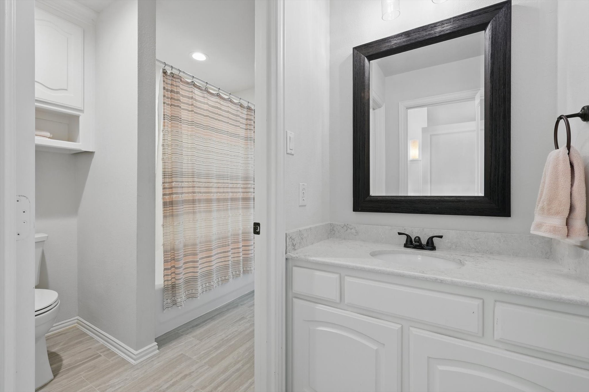 704 Winding Bend Circle , Highland Village, TX, 75077 | 20911408 | Realty Texas LLC