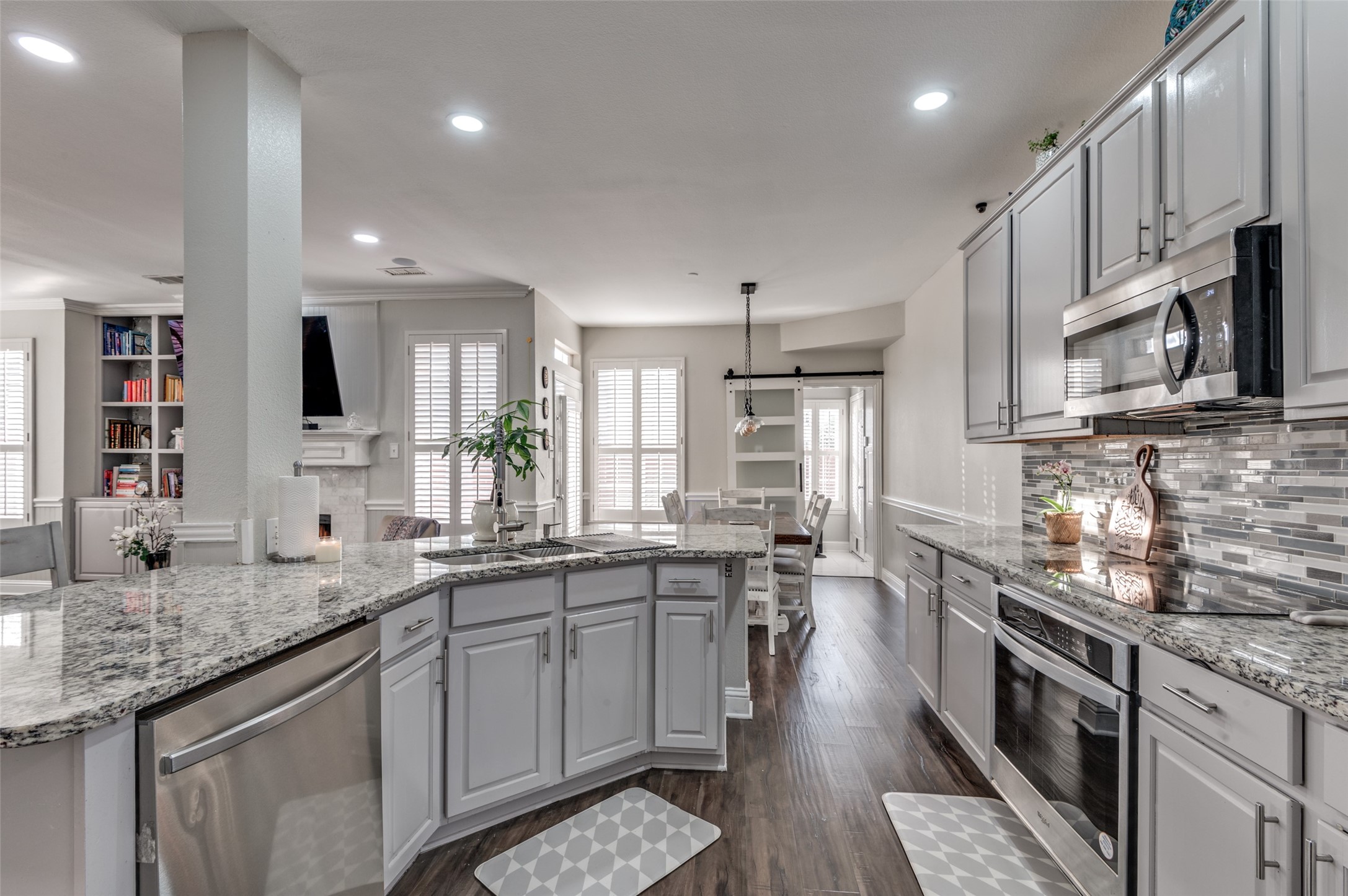 451 Richmond Street , Irving, TX, 75063 | 20914927 | Realty Texas LLC