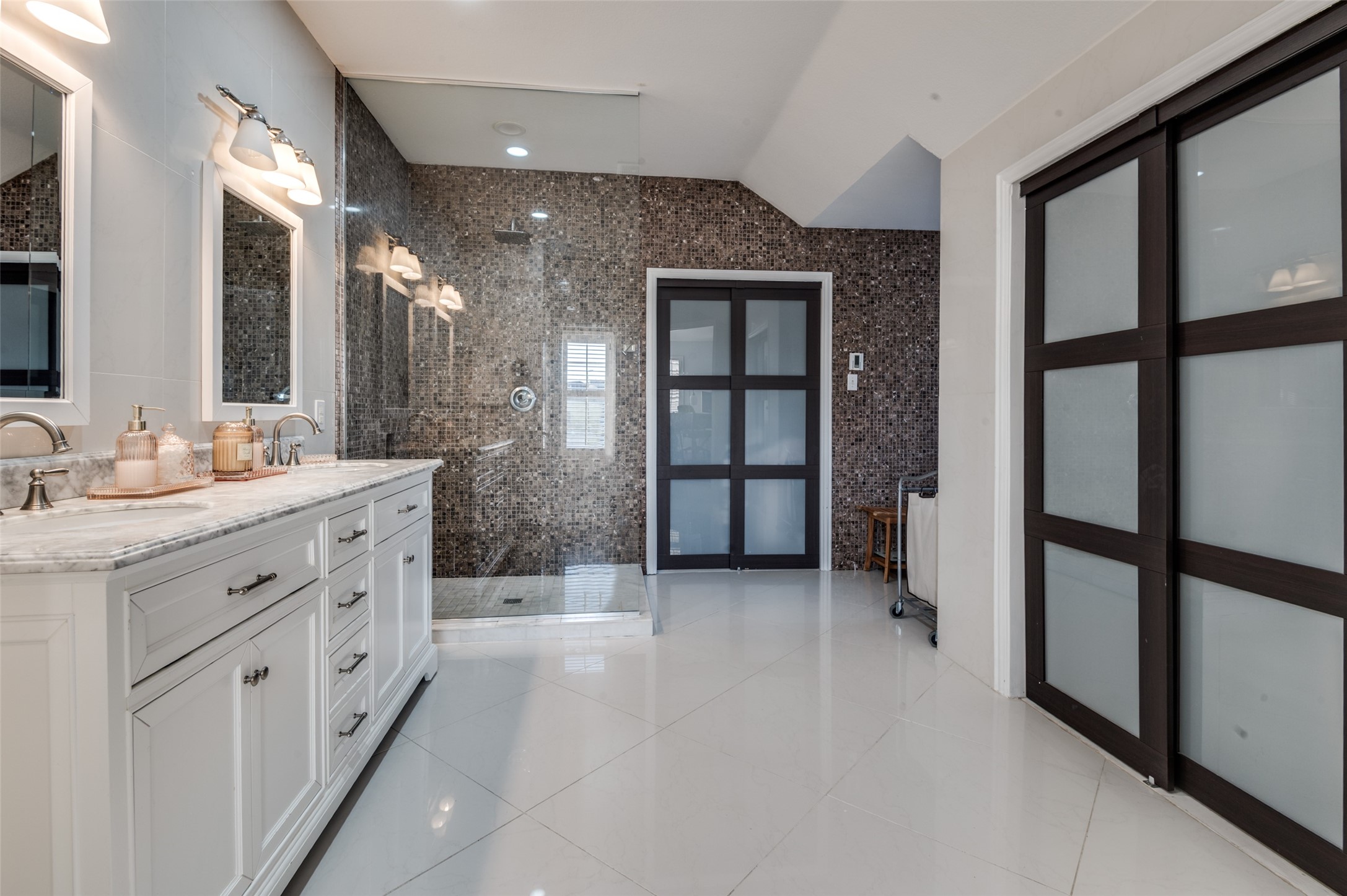 451 Richmond Street , Irving, TX, 75063 | 20914927 | Realty Texas LLC
