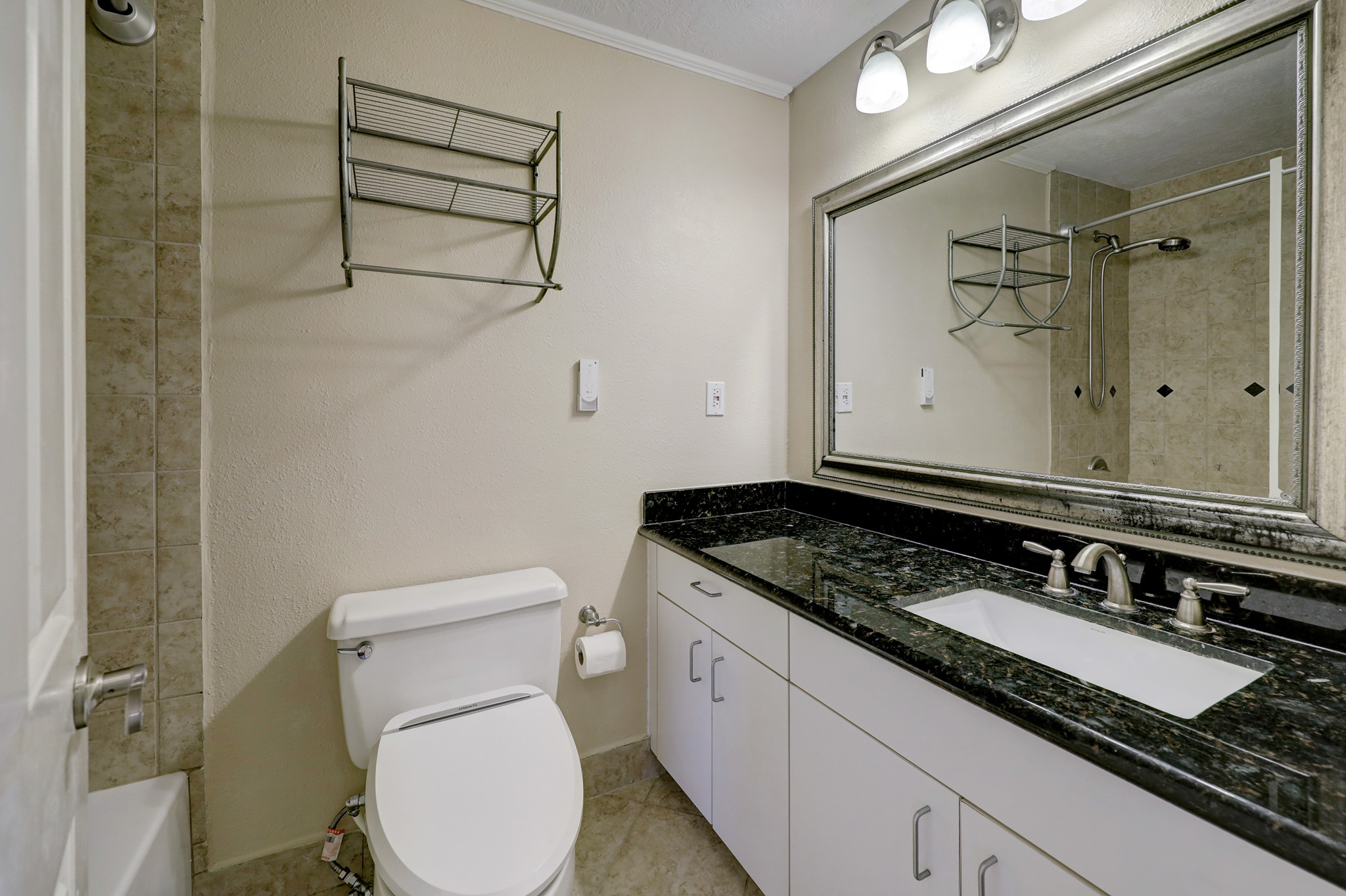 2001 Holcombe Boulevard 3305 , Houston, TX, 77030 | 70631816 | Realty Texas LLC