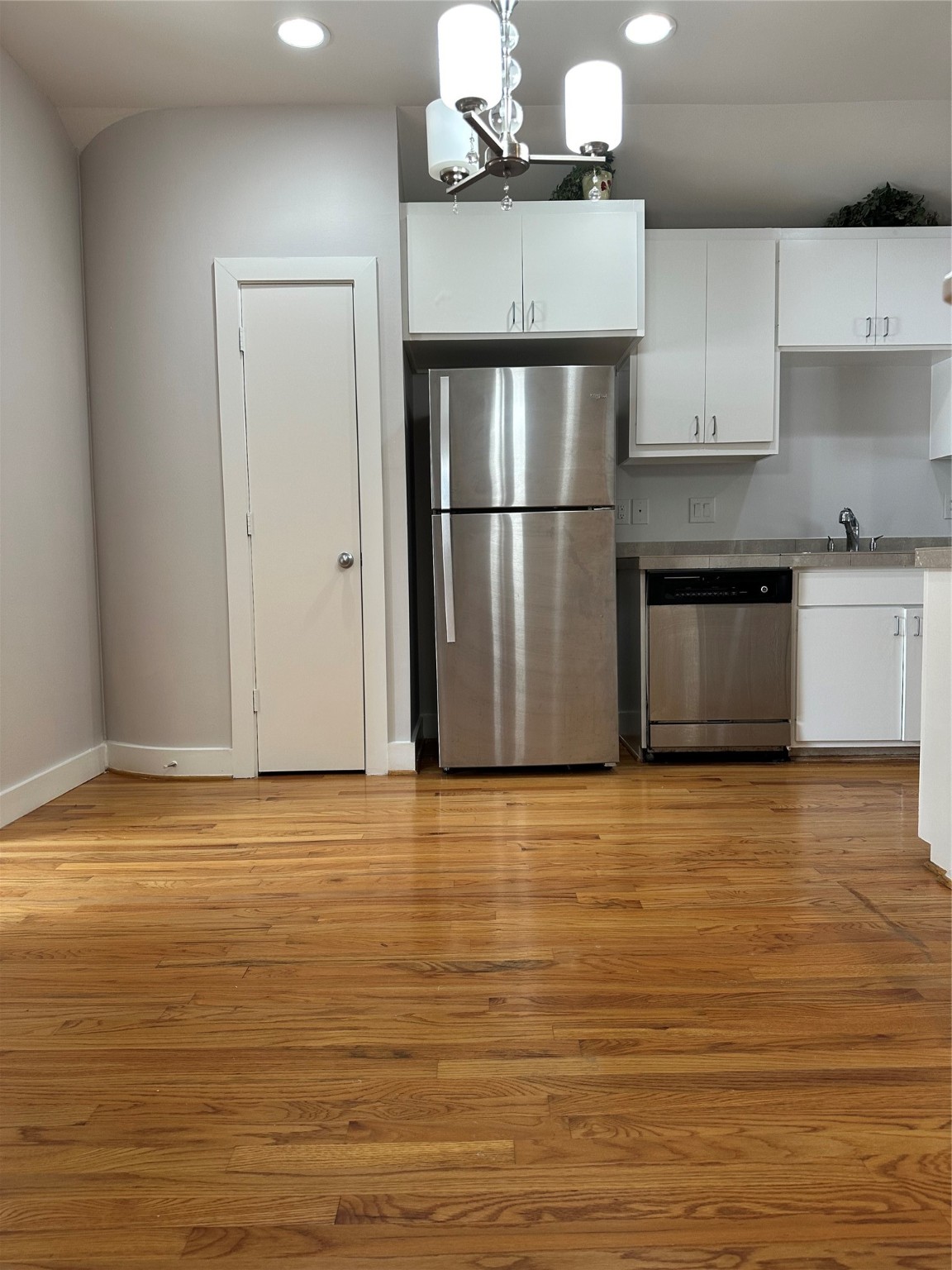 5941 S Loop E 503 , Houston, TX, 77033 | 12799541 | Realty Texas LLC