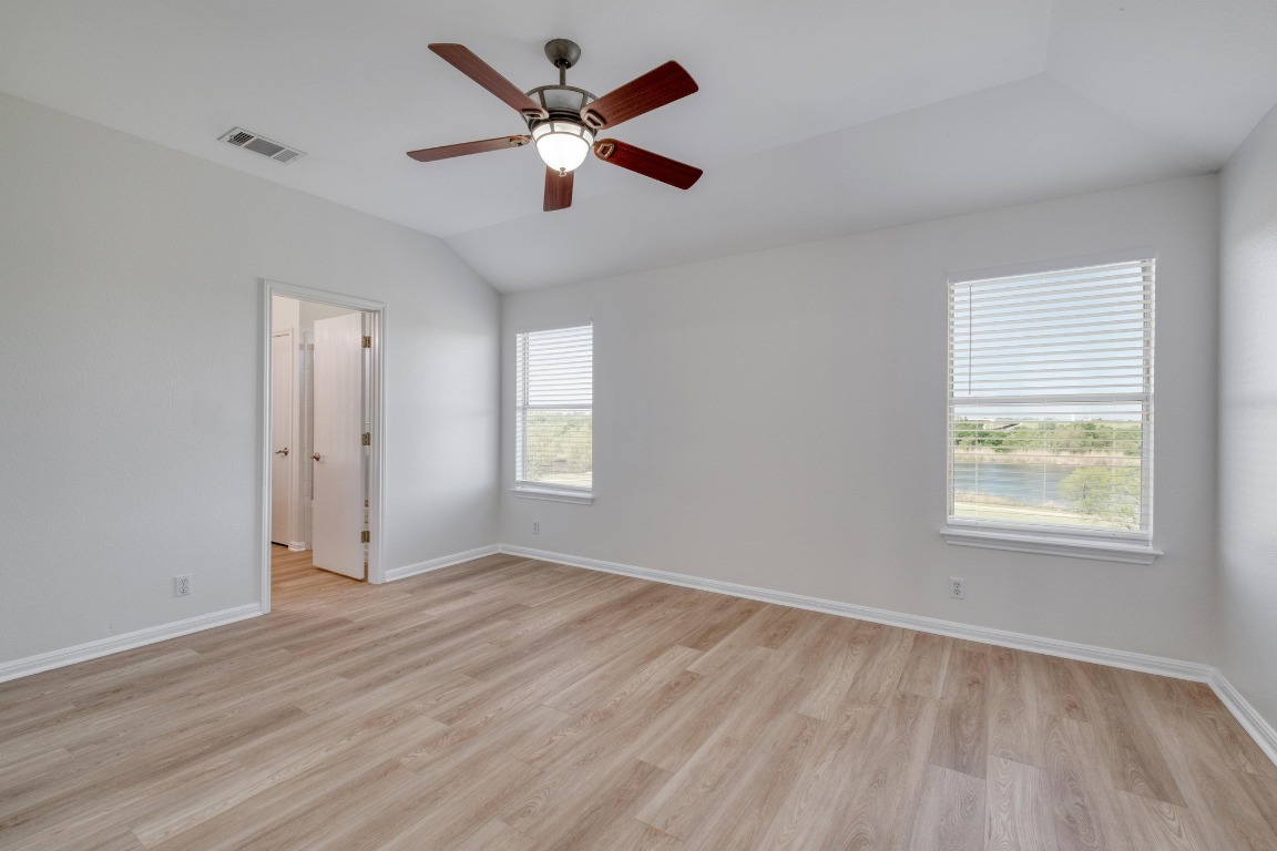 223 Lakemont Drive , Hutto, TX, 78634 | 8569296 | Realty Texas LLC