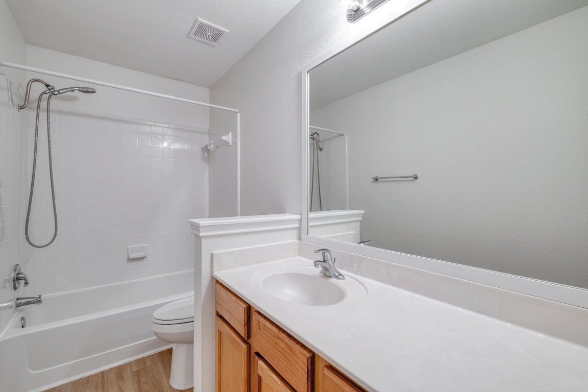 223 Lakemont Drive , Hutto, TX, 78634 | 8569296 | Realty Texas LLC