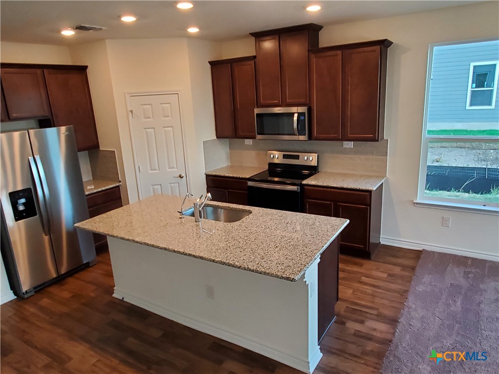4005 Woodside Drive , Seguin, TX, 78155 | 577785 | Realty Texas LLC