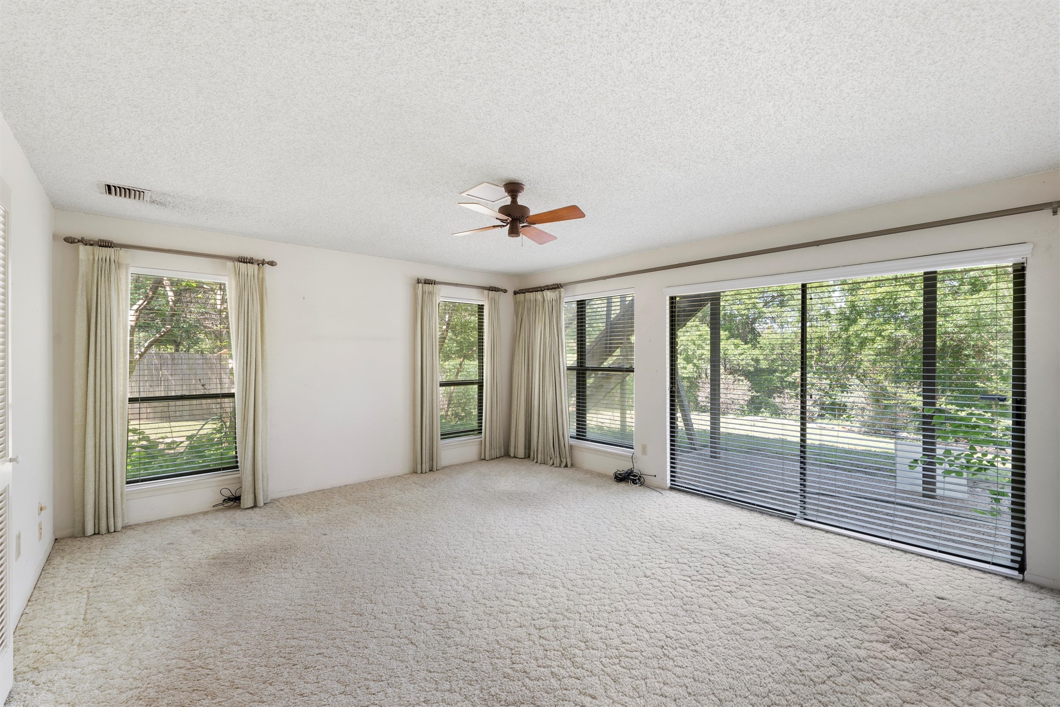 931 Eagle Canyon Drive , China Spring, TX, 76633 | 20915329 | Realty Texas LLC