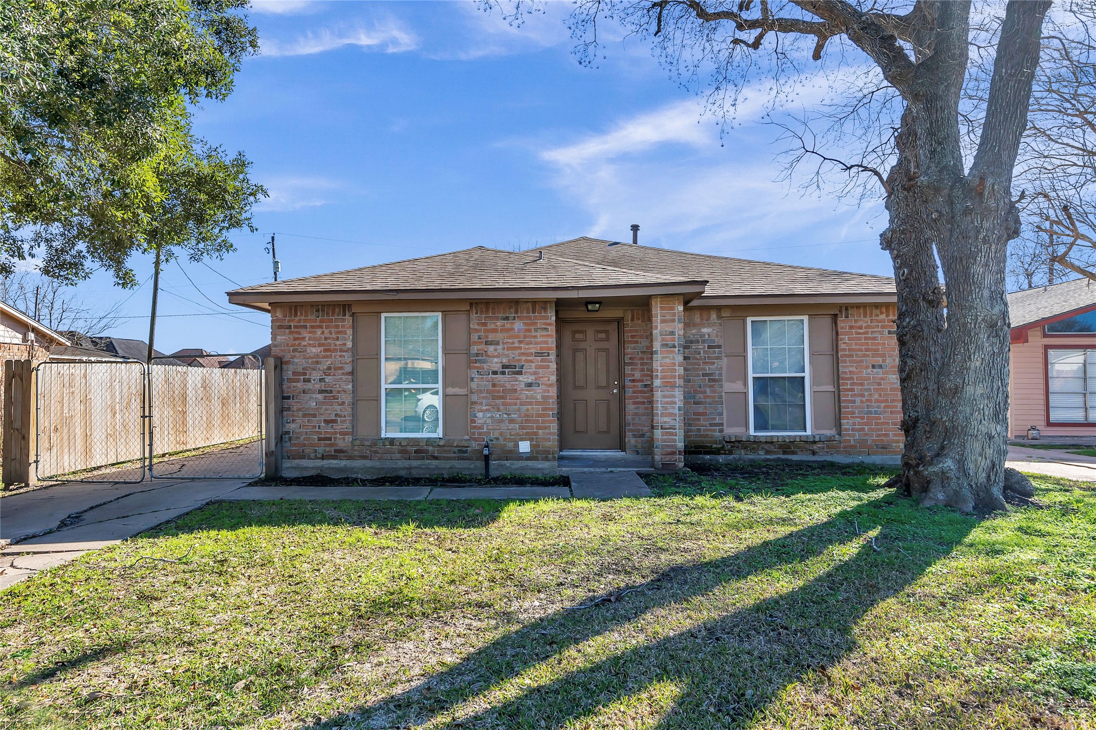 1226 Northview Drive , Angleton, TX, 77515 | 61570687 | Realty Texas LLC