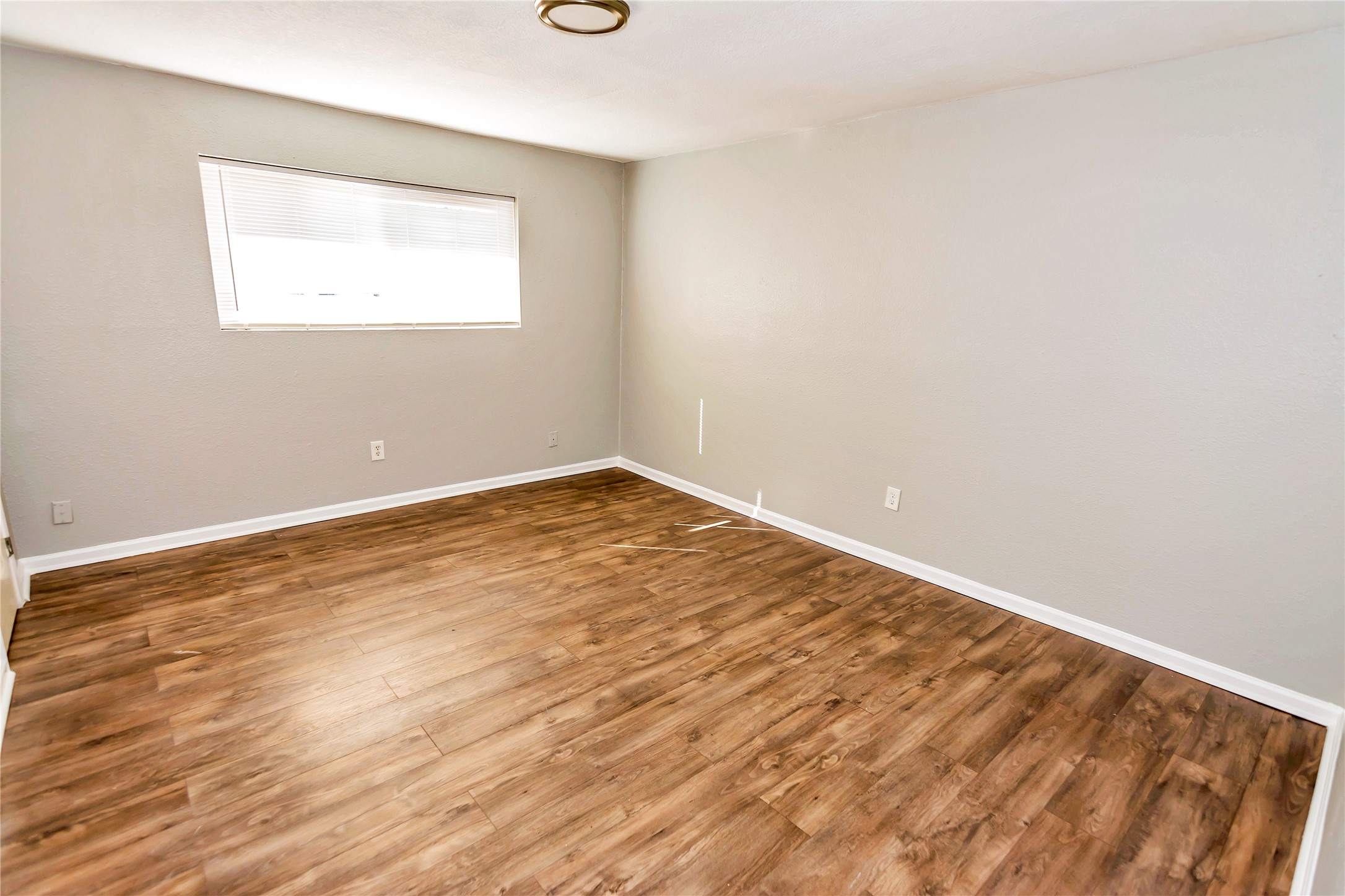 1226 Northview Drive , Angleton, TX, 77515 | 61570687 | Realty Texas LLC