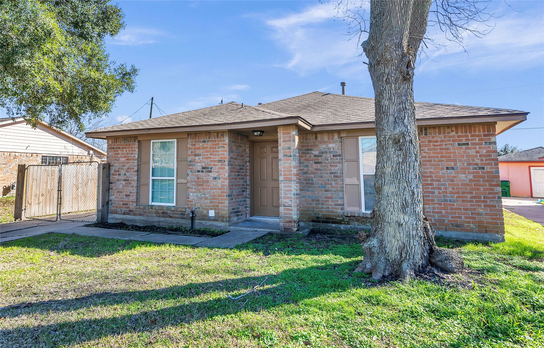 1226 Northview Drive , Angleton, TX, 77515 | 61570687 | Realty Texas LLC
