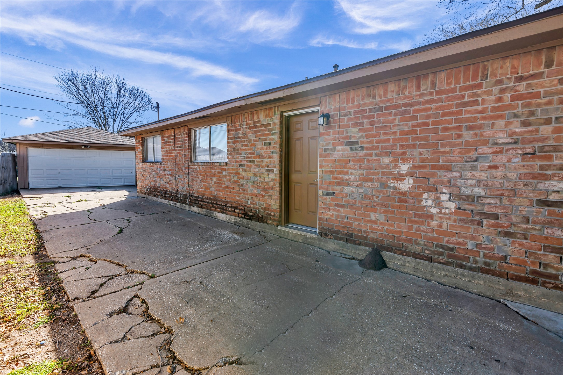 1226 Northview Drive , Angleton, TX, 77515 | 61570687 | Realty Texas LLC