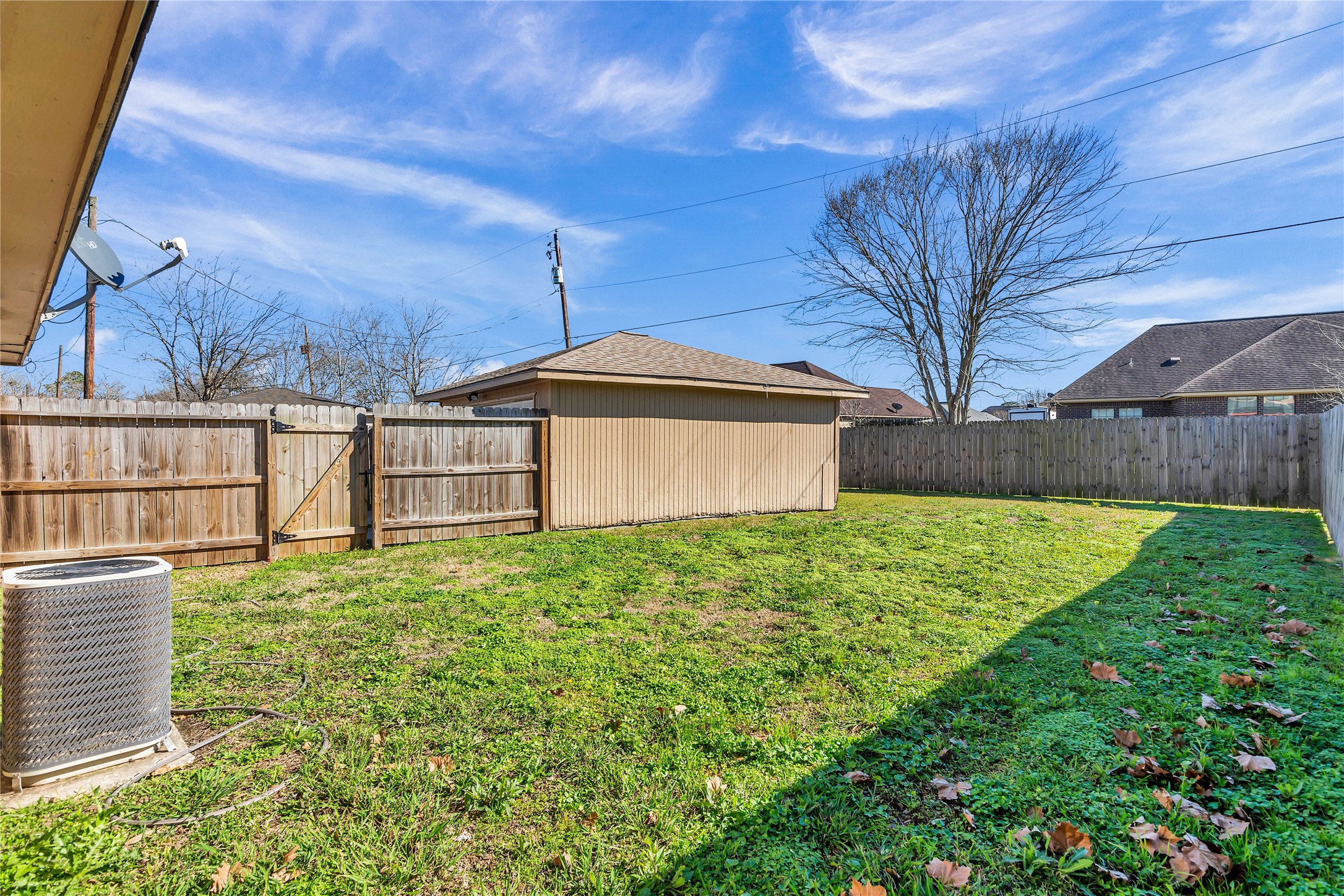 1226 Northview Drive , Angleton, TX, 77515 | 61570687 | Realty Texas LLC