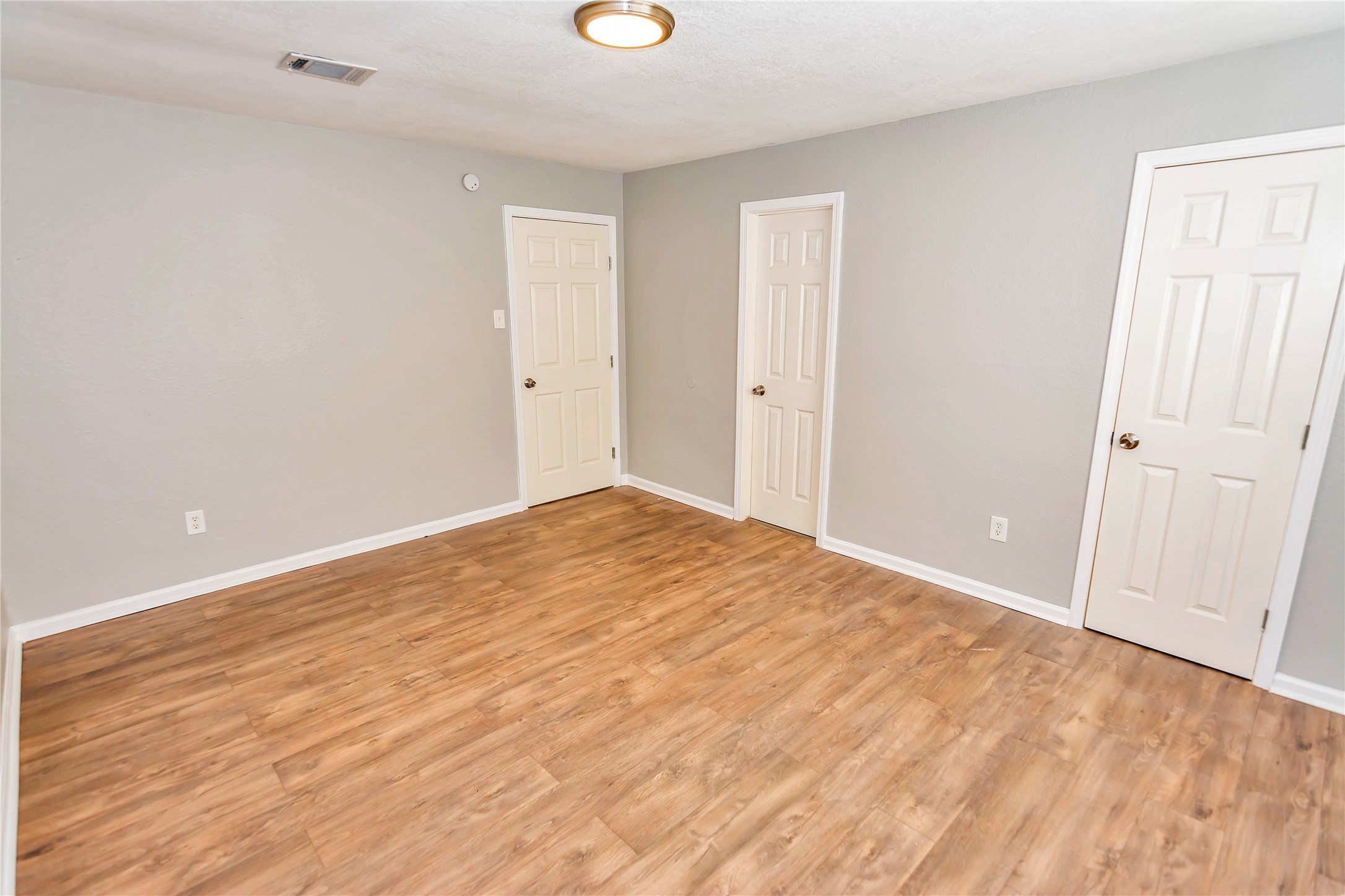 1226 Northview Drive , Angleton, TX, 77515 | 61570687 | Realty Texas LLC