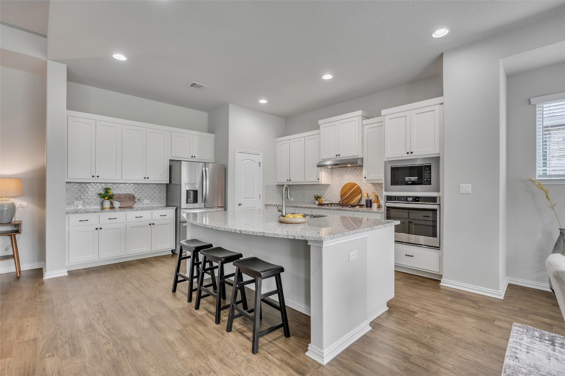 1136 Azul Lagoon Drive , Leander, TX, 78641 | 5957852 | Realty Texas LLC