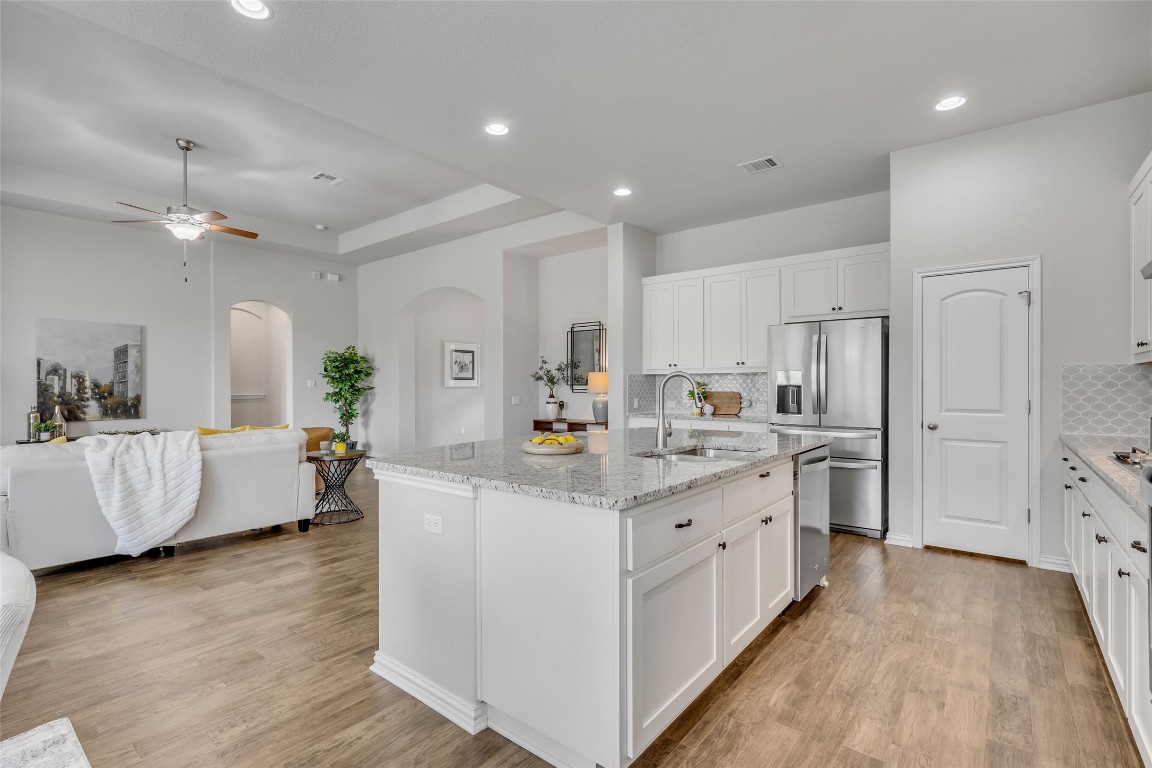 1136 Azul Lagoon Drive , Leander, TX, 78641 | 5957852 | Realty Texas LLC