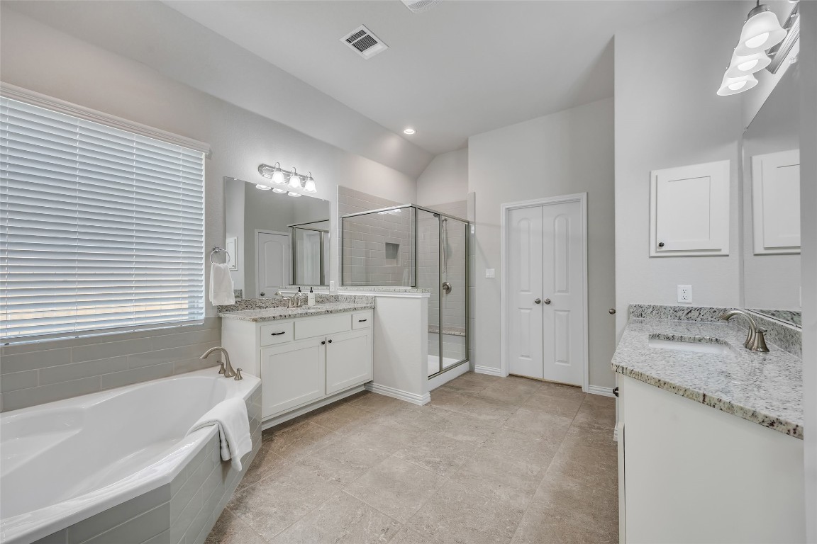 1136 Azul Lagoon Drive , Leander, TX, 78641 | 5957852 | Realty Texas LLC