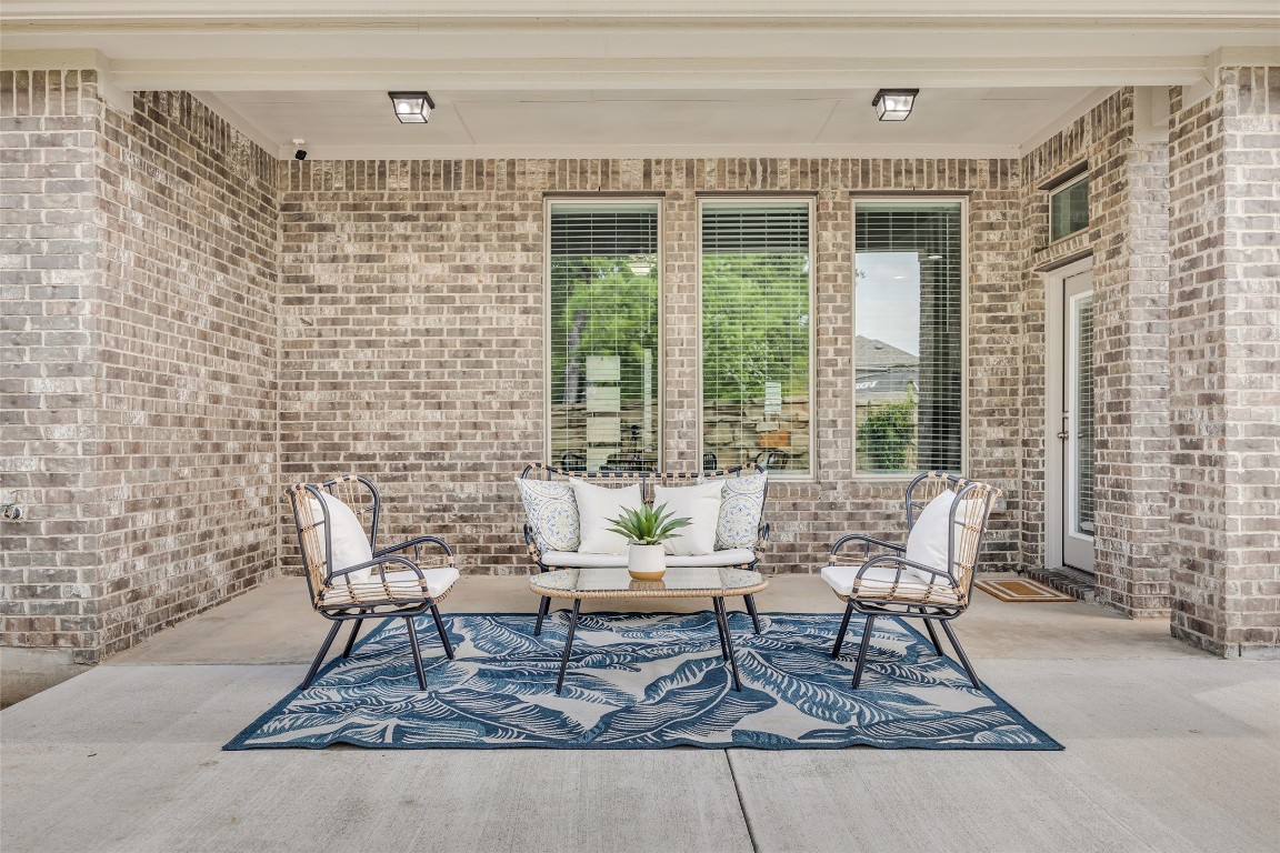 1136 Azul Lagoon Drive , Leander, TX, 78641 | 5957852 | Realty Texas LLC