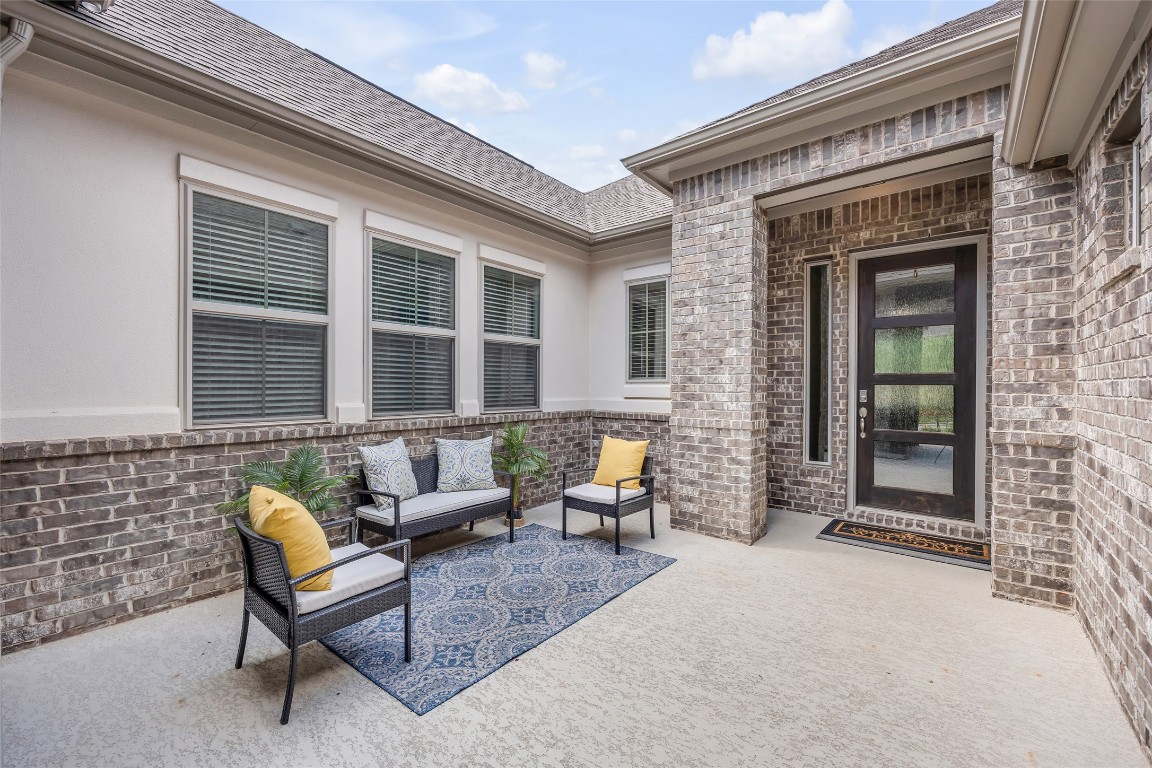 1136 Azul Lagoon Drive , Leander, TX, 78641 | 5957852 | Realty Texas LLC