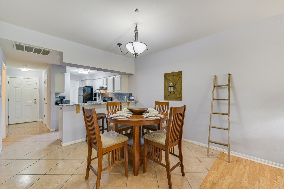 3404 American Drive 3208 , Lago Vista, TX, 78645 | 2564521 | Realty Texas LLC