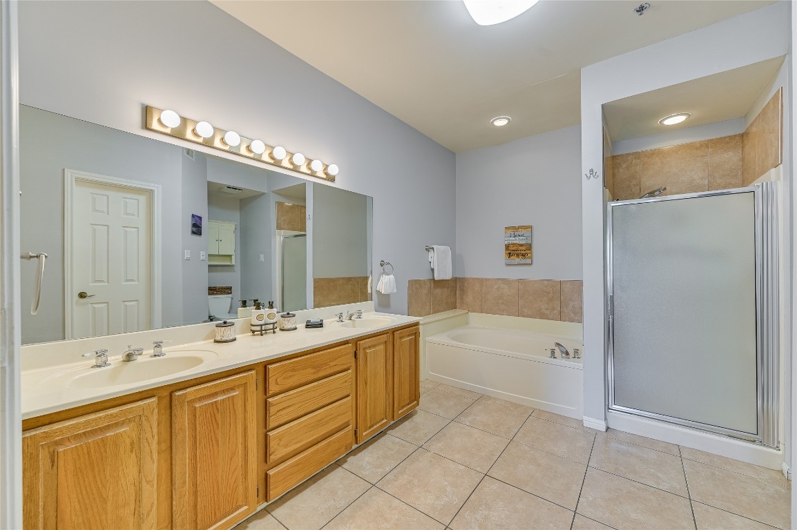 3404 American Drive 3208 , Lago Vista, TX, 78645 | 2564521 | Realty Texas LLC