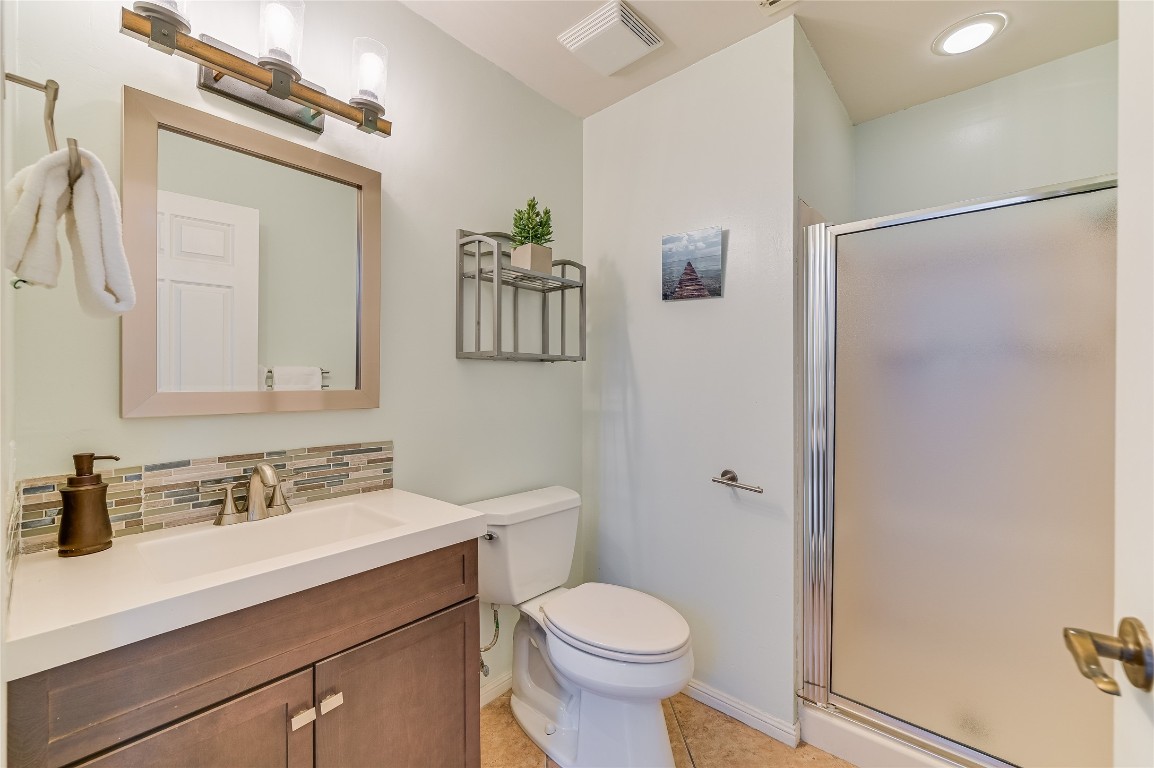 3404 American Drive 3208 , Lago Vista, TX, 78645 | 2564521 | Realty Texas LLC