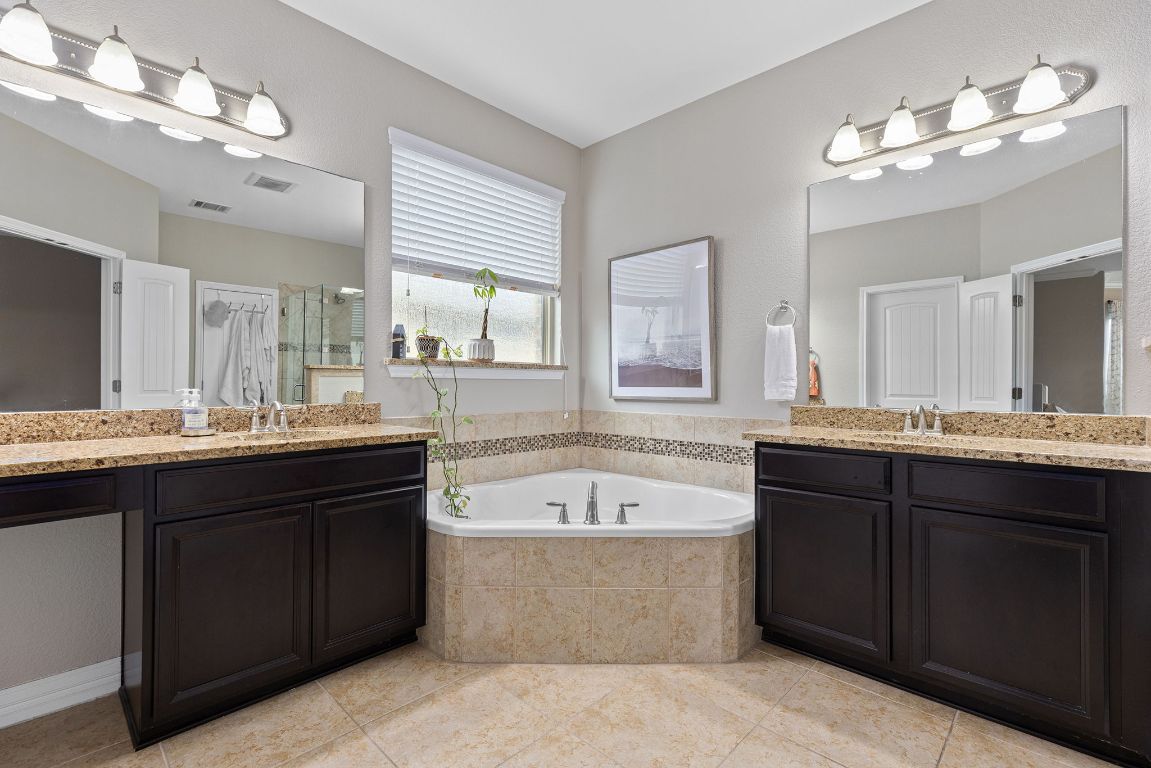 1208 Naranjo Drive , Georgetown, TX, 78628 | 9093037 | Realty Texas LLC