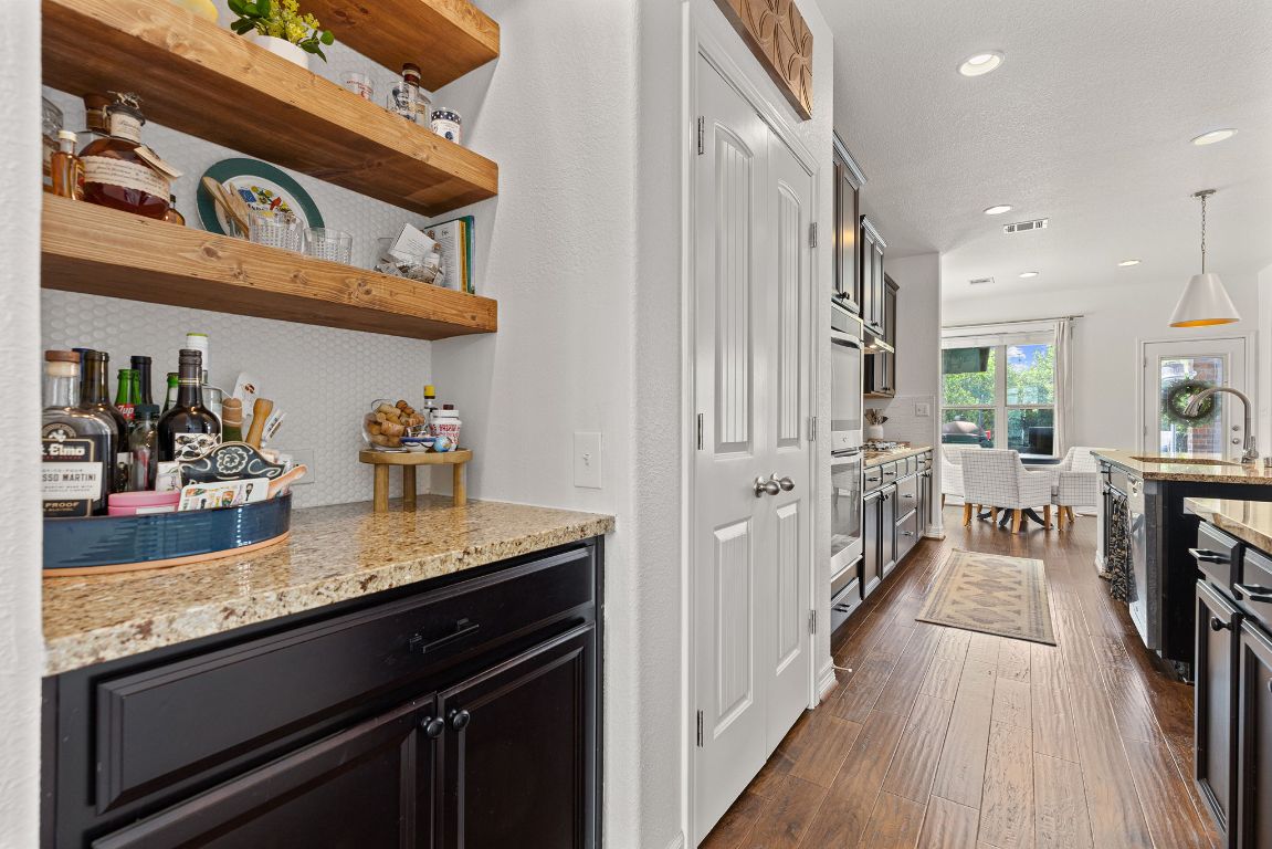 1208 Naranjo Drive , Georgetown, TX, 78628 | 9093037 | Realty Texas LLC