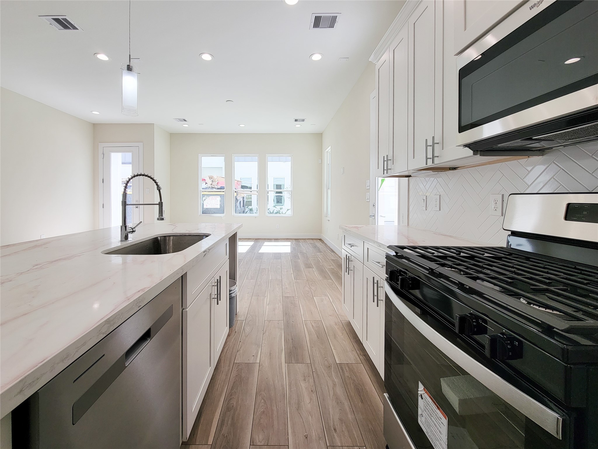5931 Beall Street D , Houston, TX, 77091 | 48054908 | Realty Texas LLC