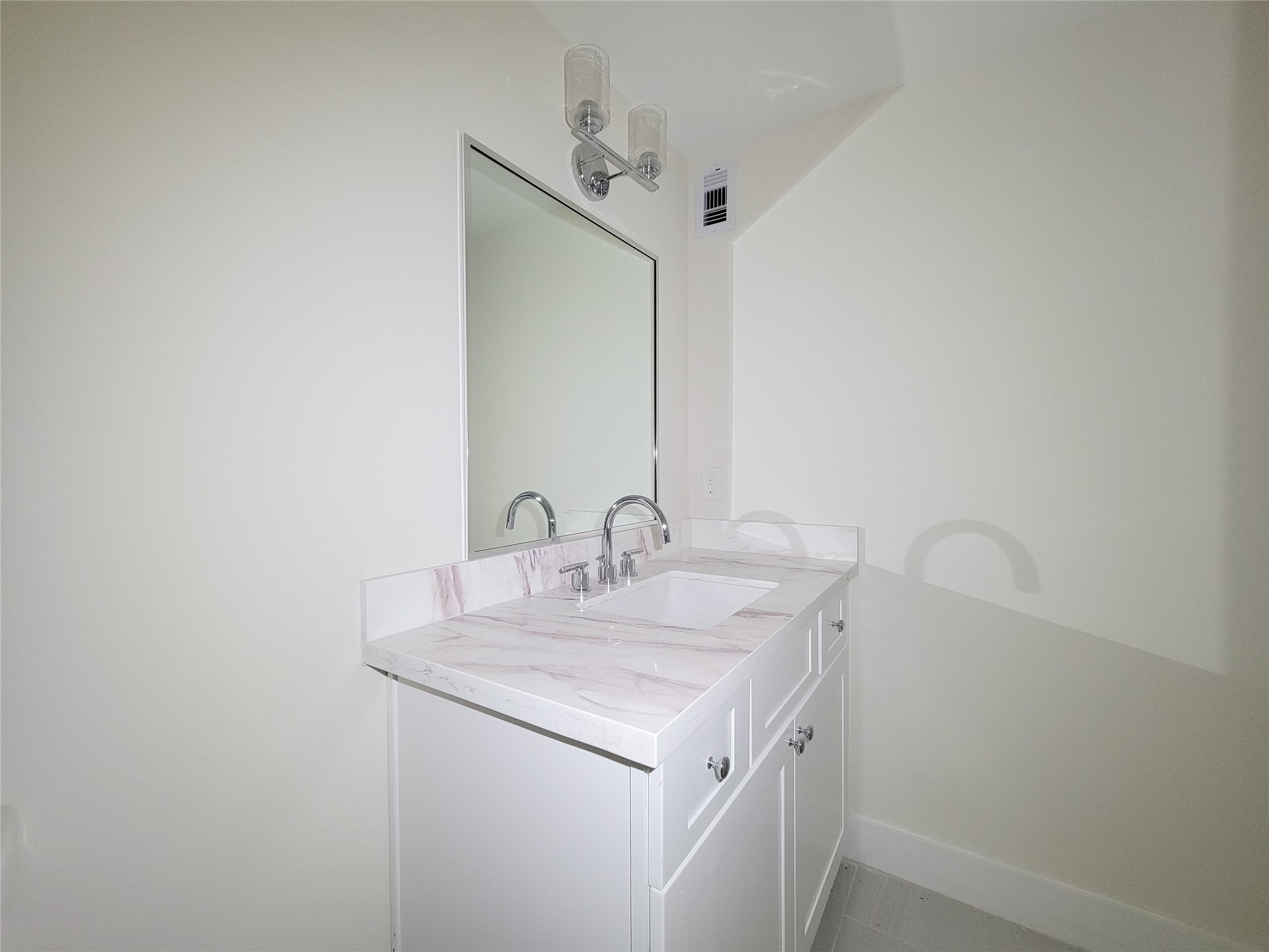 5931 Beall Street D , Houston, TX, 77091 | 48054908 | Realty Texas LLC
