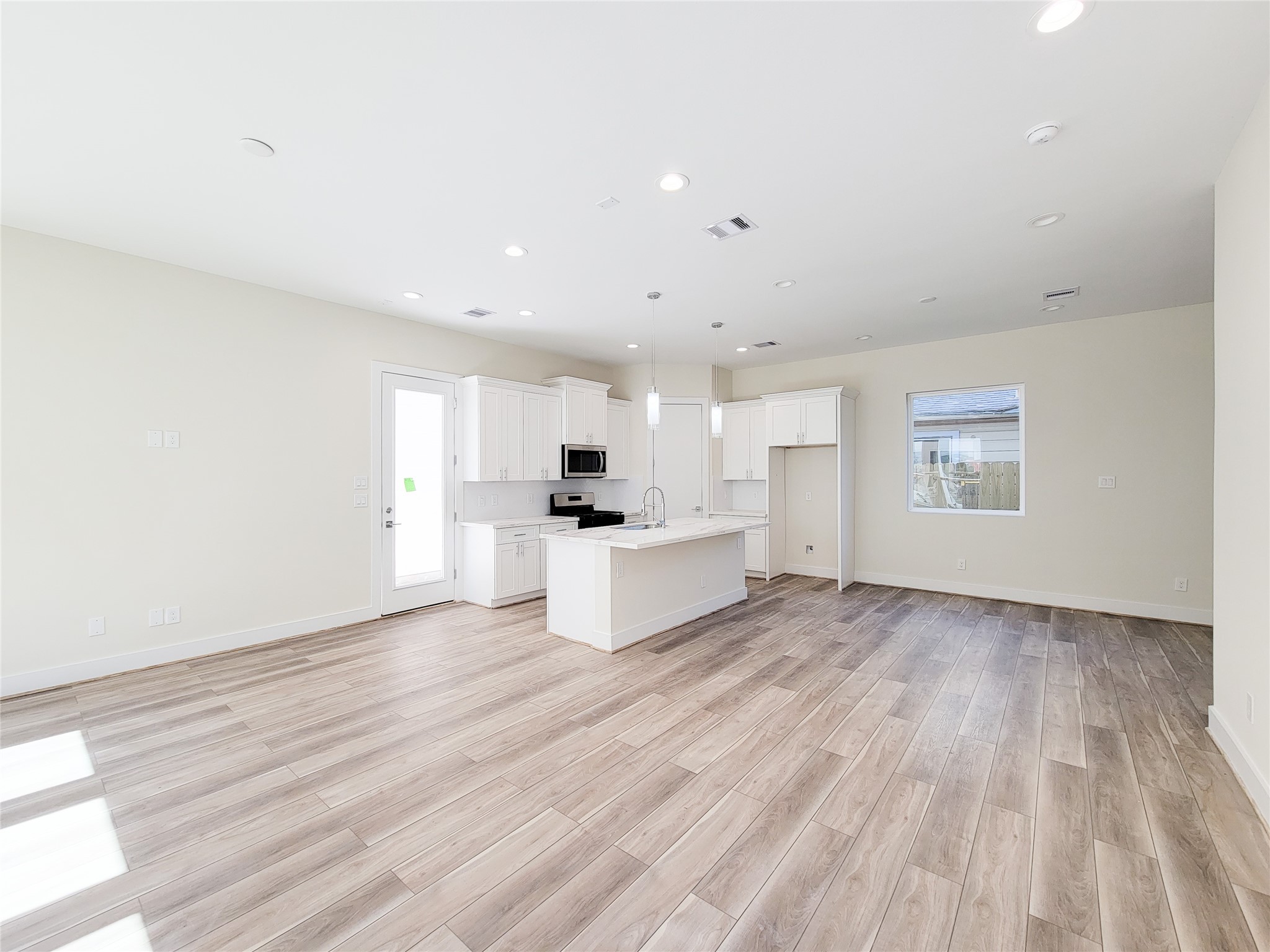 5931 Beall Street D , Houston, TX, 77091 | 48054908 | Realty Texas LLC
