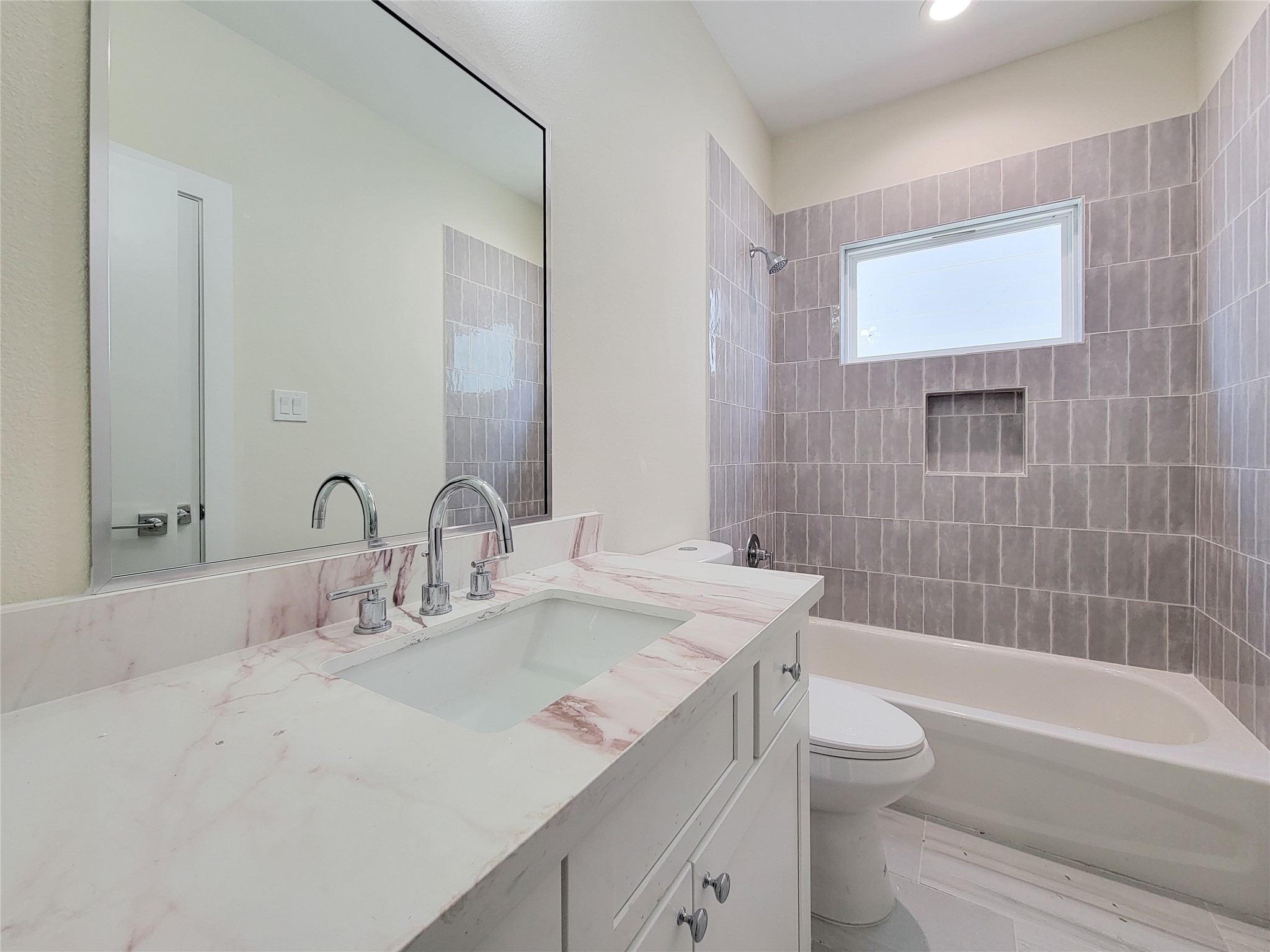 5931 Beall Street D , Houston, TX, 77091 | 48054908 | Realty Texas LLC