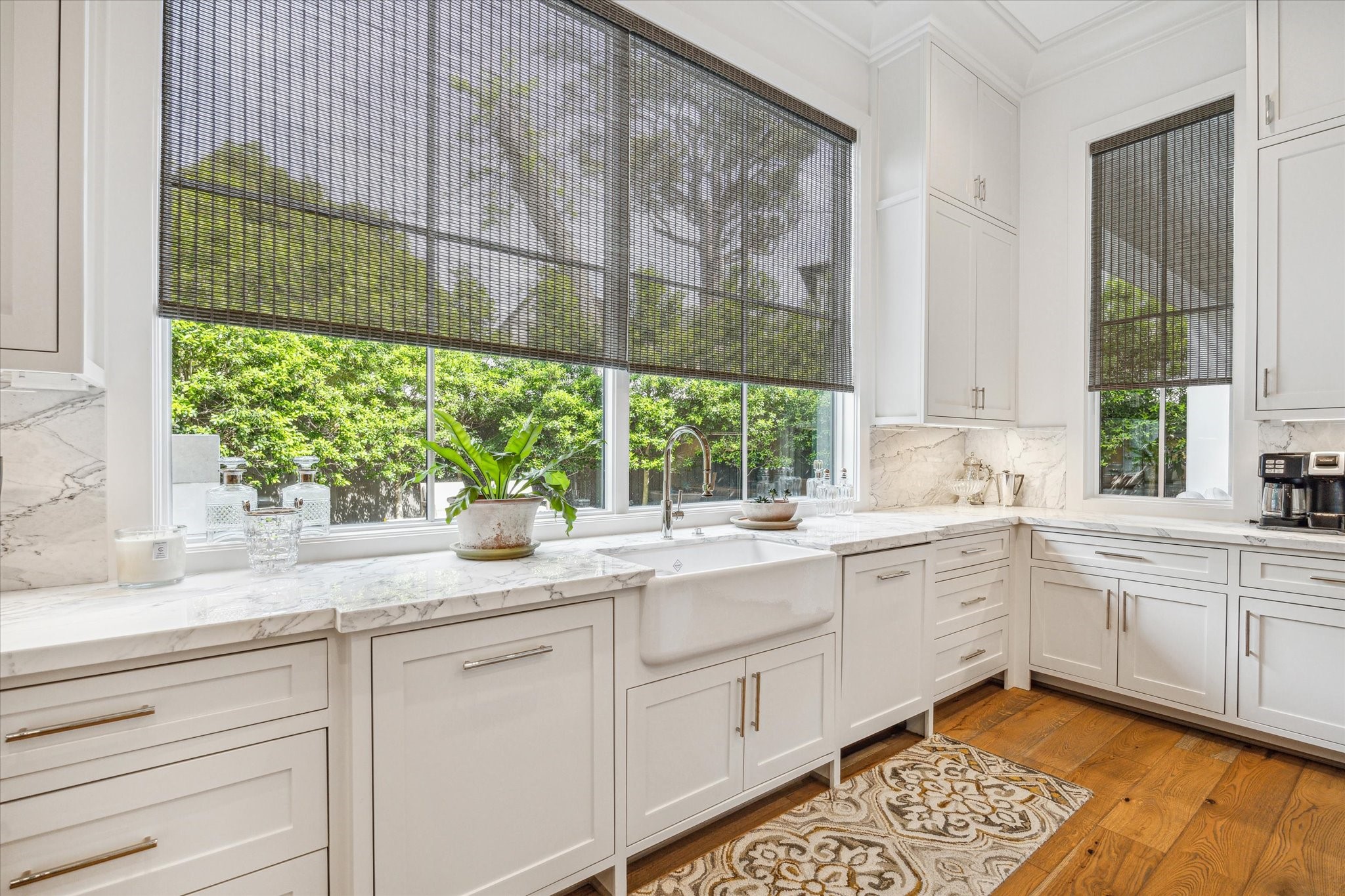 2116 Looscan Lane , Houston, TX, 77019 | 92600075 | Realty Texas LLC