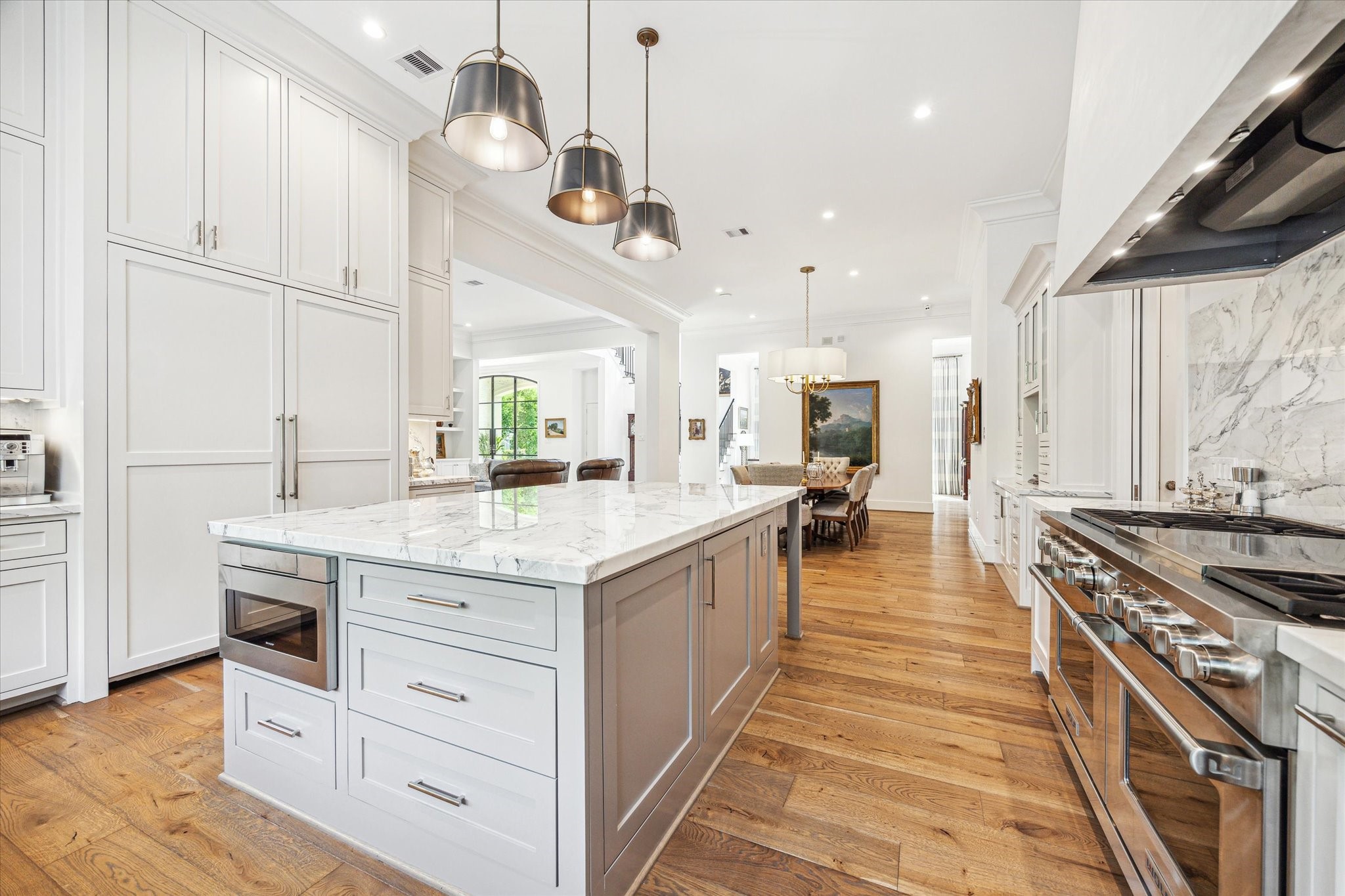 2116 Looscan Lane , Houston, TX, 77019 | 92600075 | Realty Texas LLC