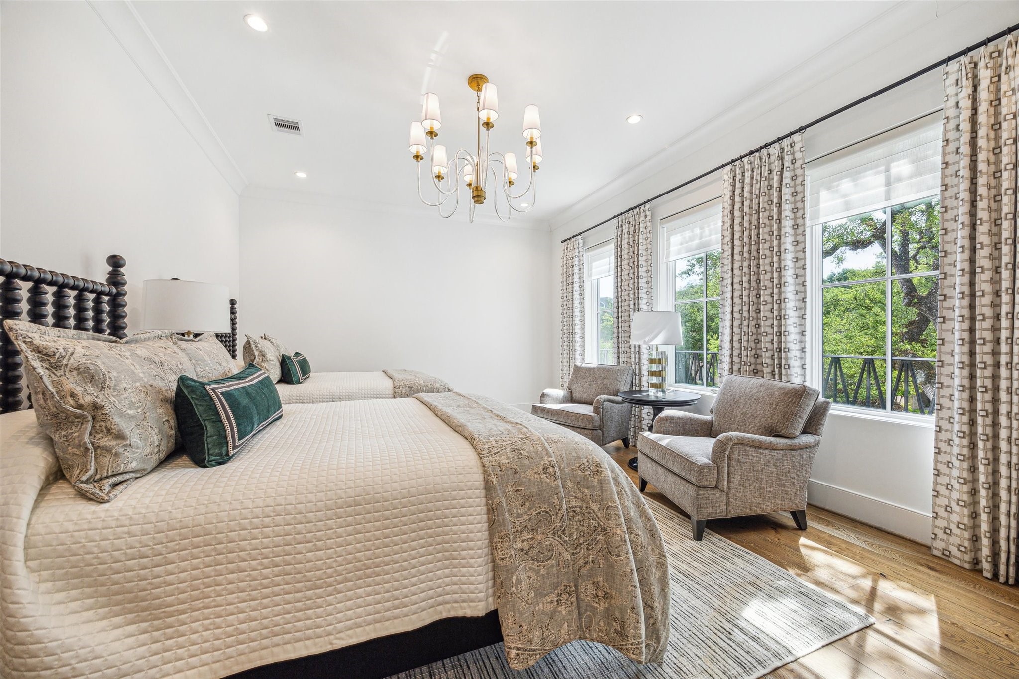 2116 Looscan Lane , Houston, TX, 77019 | 92600075 | Realty Texas LLC