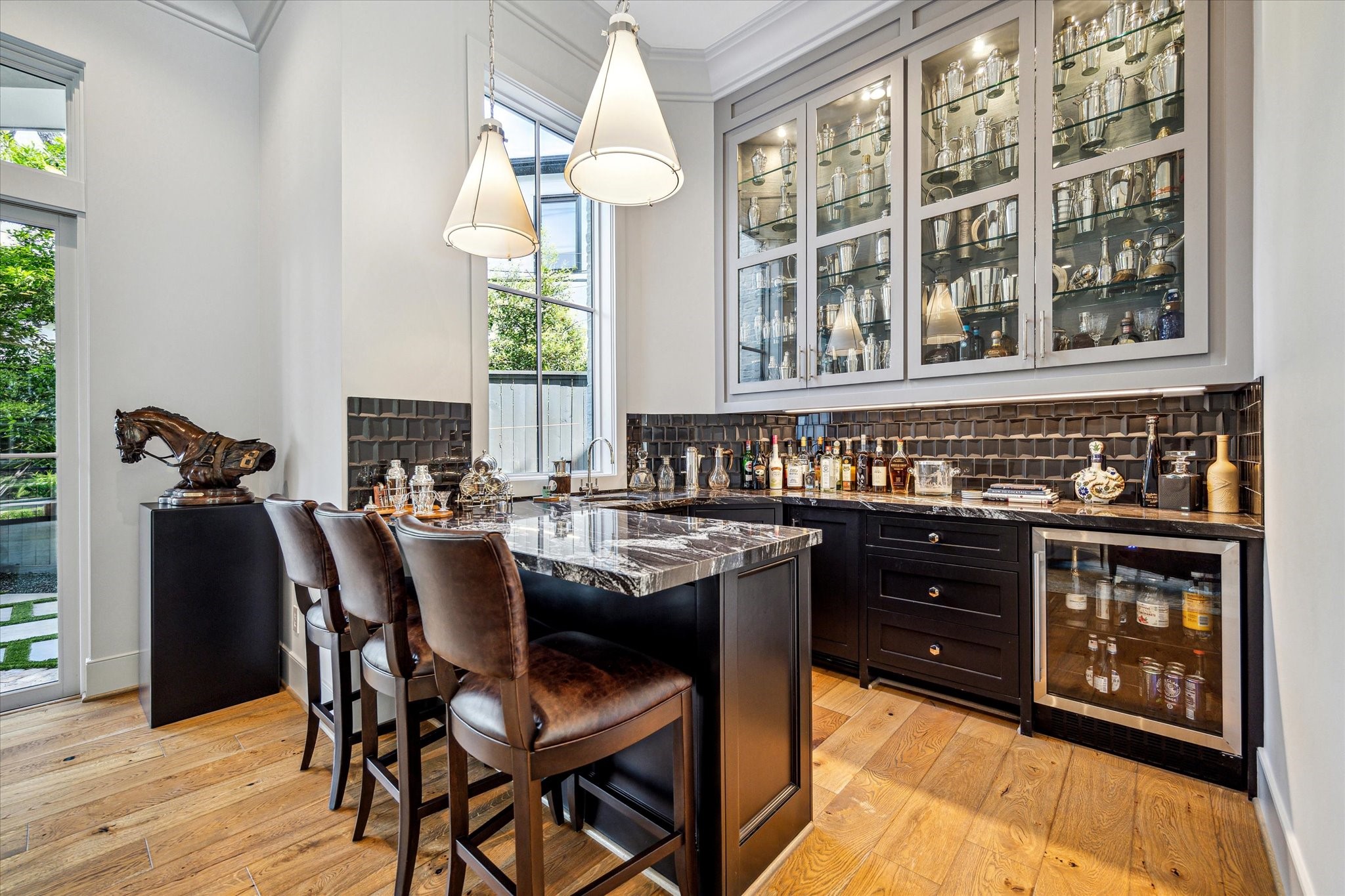 2116 Looscan Lane , Houston, TX, 77019 | 92600075 | Realty Texas LLC
