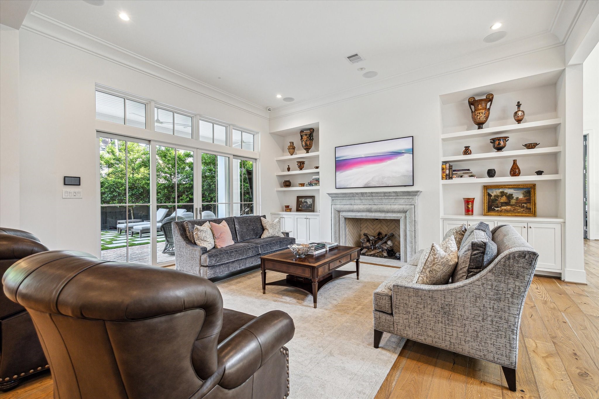 2116 Looscan Lane , Houston, TX, 77019 | 92600075 | Realty Texas LLC