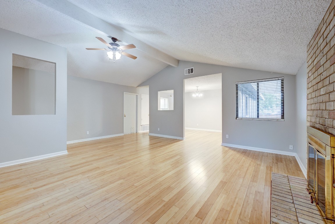6300 Capriola Drive , Austin, TX, 78745 | 8581041 | Realty Texas LLC