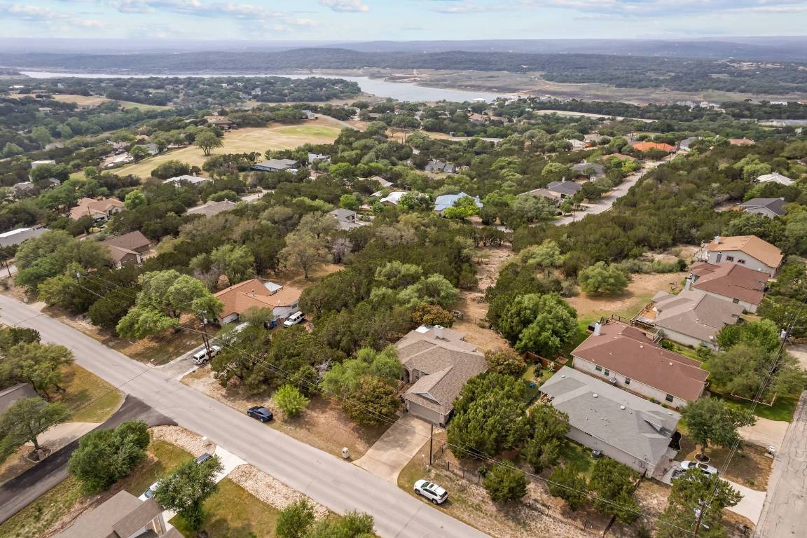 4906 Thunderbird Drive , Lago Vista, TX, 78645 | 9707131 | Realty Texas LLC